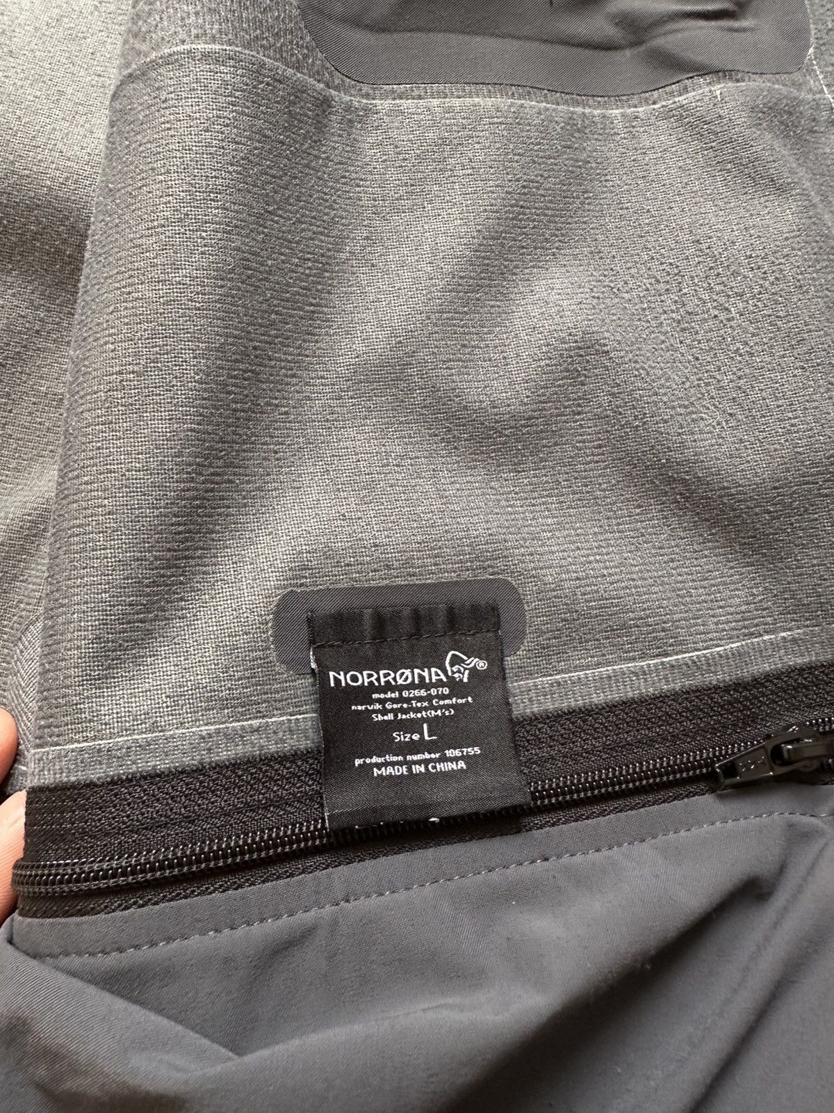 Norrona Norrona Narvik Gore Tex Jacket Khaki Military Arc’teryx Leaf Size US L / EU 52-54 / 3 - 15 Thumbnail
