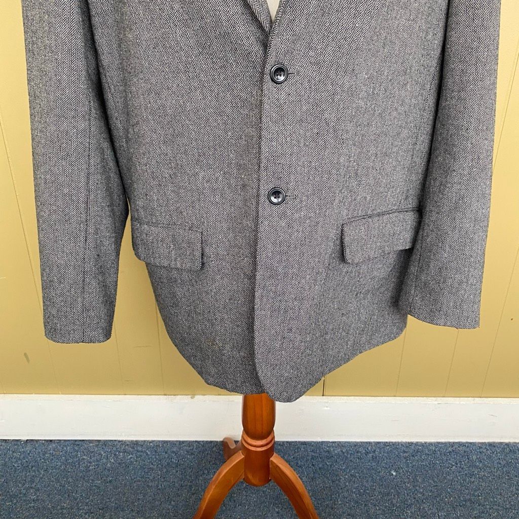 Old Navy Old Navy men X-Large wool blend 2 button blazer inner and ou Size 48R - 2 Thumbnail
