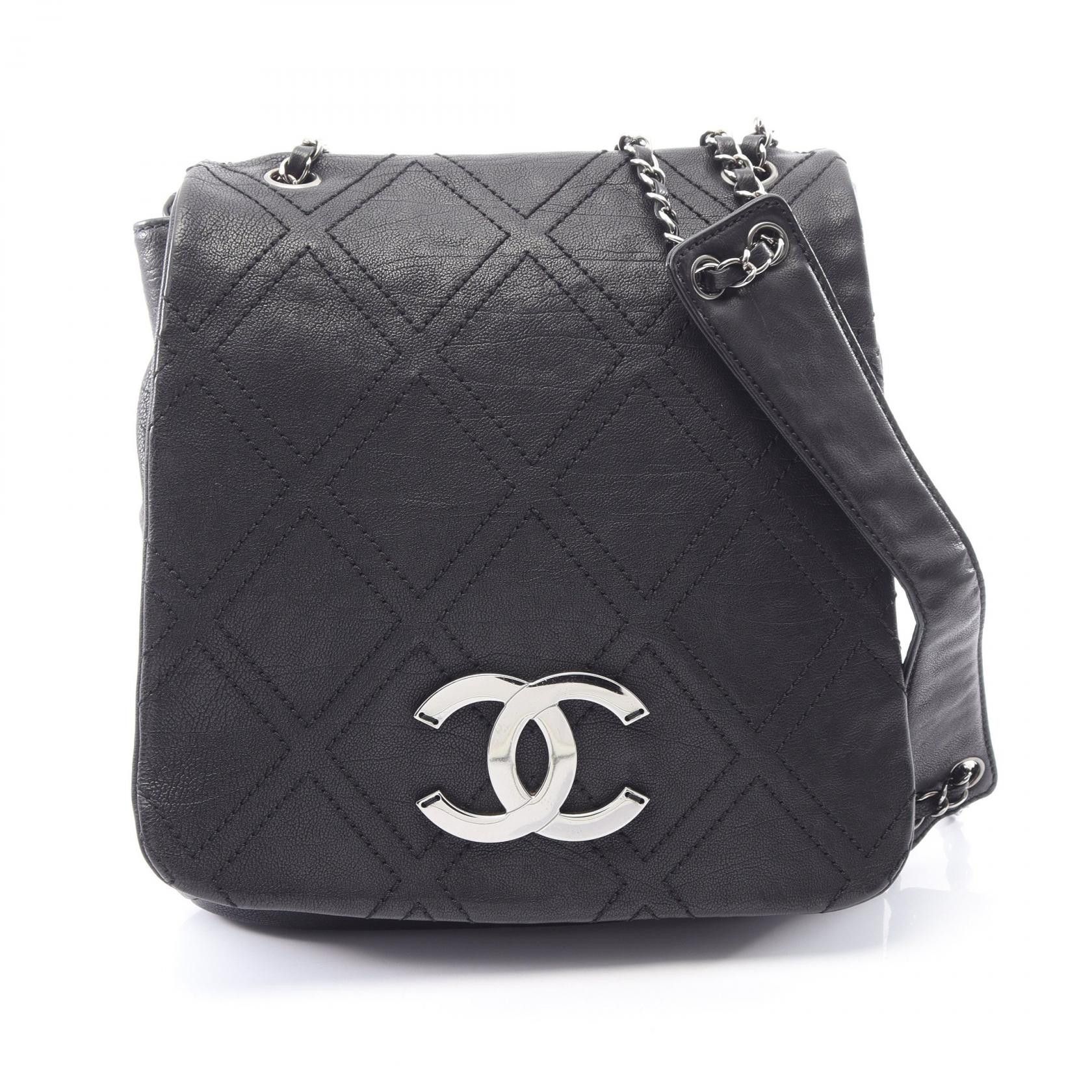 Chanel Chanel Chanel Diamond Stitch Leather Shoulder Bag Leather Shoulder Bag DUTY FREE for USA Size ONE SIZE - 1 Thumbnail