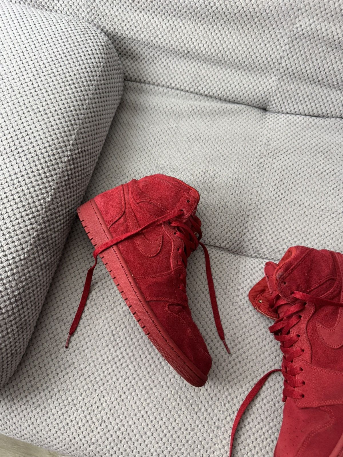 Nike Nike Air Jordan 1 Red Suede Size US 11 / EU 44 - 3 Thumbnail