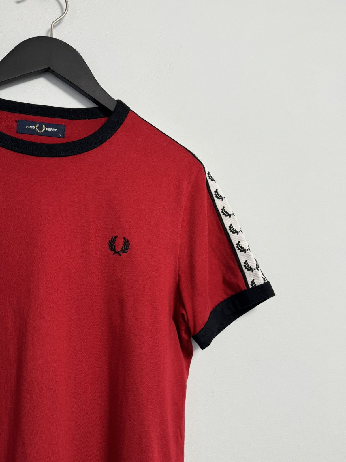Fred Perry Fred Perry T-Shirt Vintage Y2K style Size US M / EU 48-50 / 2 - 3 Thumbnail