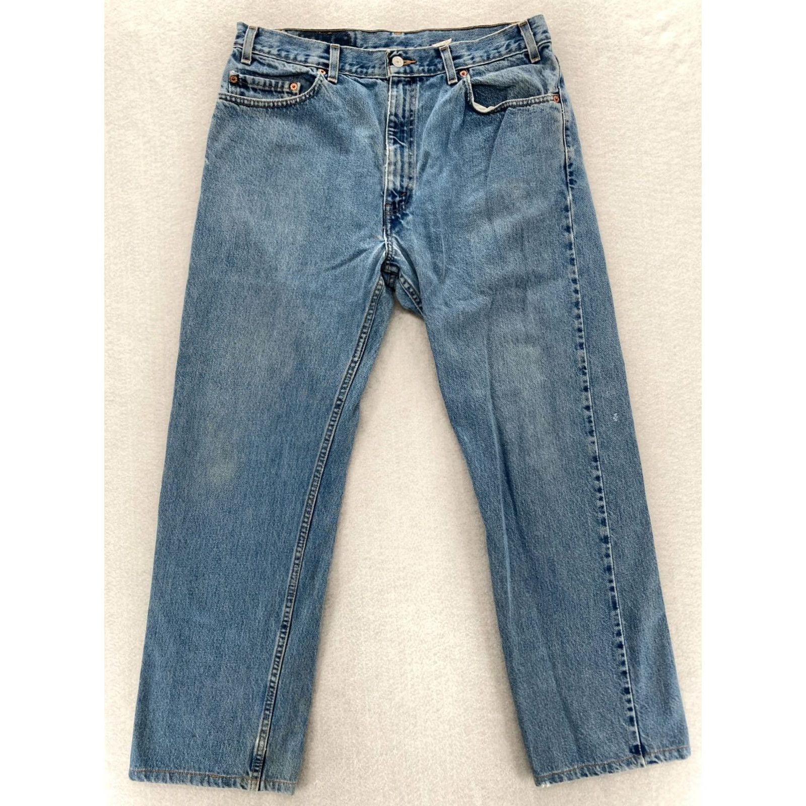 Levi's Vintage Levi's 505 Jeans Mens 36x30 Straight Denim Blue Medium Wash 2002 Y2K Levi's 500 Series 5-Pocket Design Regular Rise Mens Jeans Size US 36 / EU 52 - 2 Thumbnail