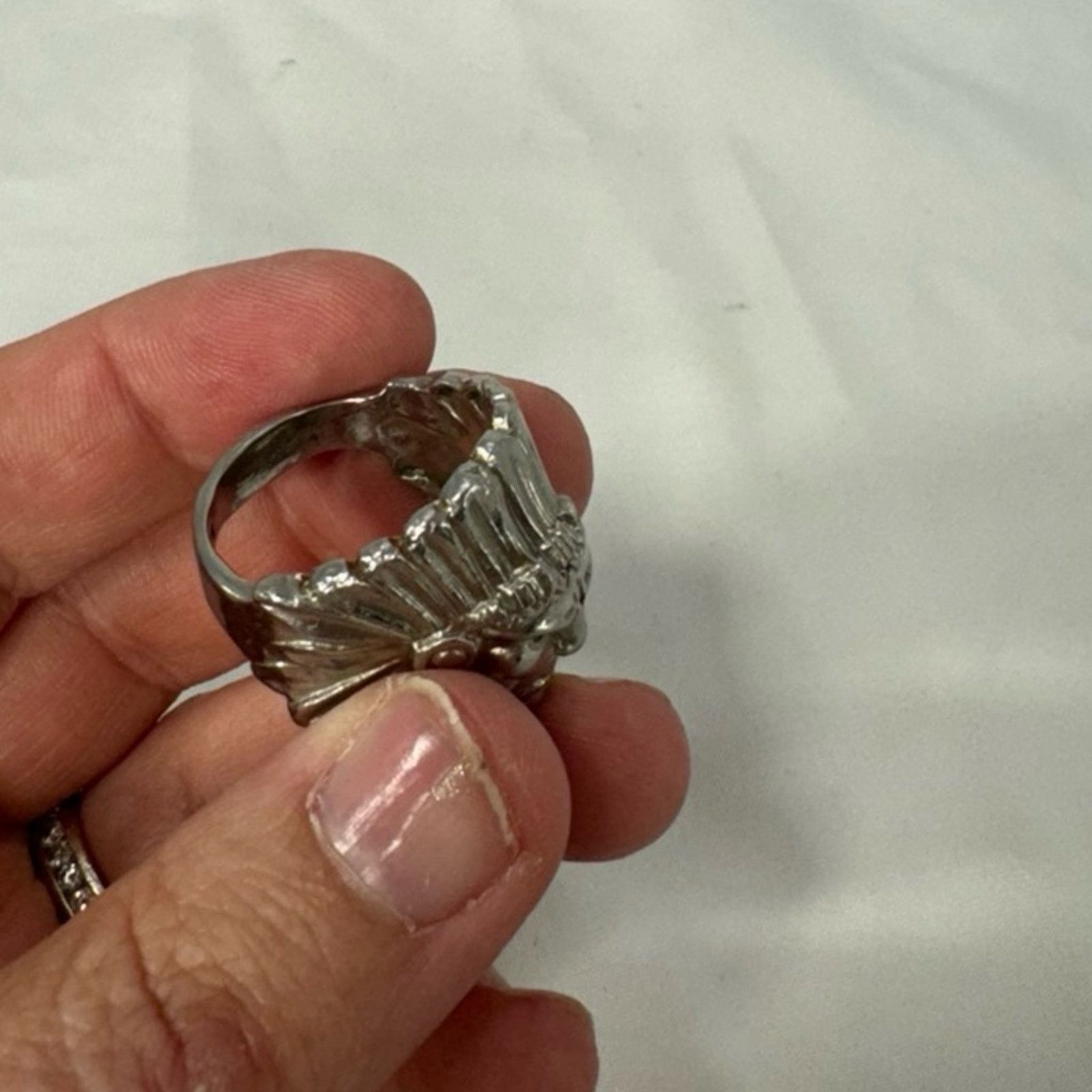 NBDN Nobrandedon Large hand cast Native American Chief ring Size ONE SIZE - 8 Thumbnail