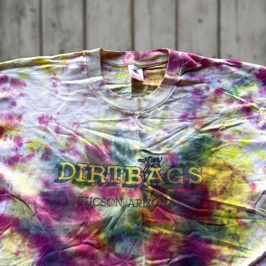 Fruit Of The Loom VINTAGE Fruit of the Loom Men's T-Shirt XL White Cotton Short Sleeve Crew Neck 90s Sports Dirtbags Bar Tucson Arizona Wildcats Size US XL / EU 56 / 4 - 1 Thumbnail