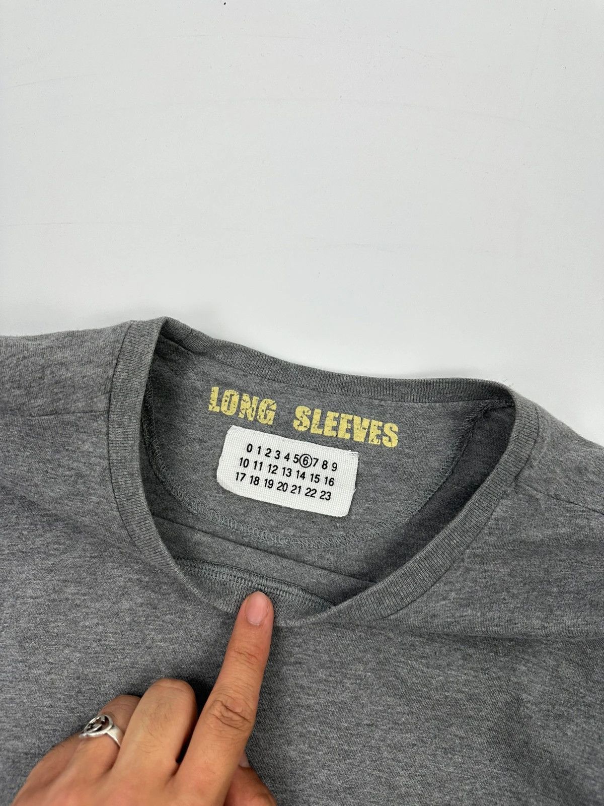 Maison Margiela Martin Margiela 00’s Grey Laces Long Sleeves Tee Size M / US 6-8 / IT 42-44 - 2 Thumbnail