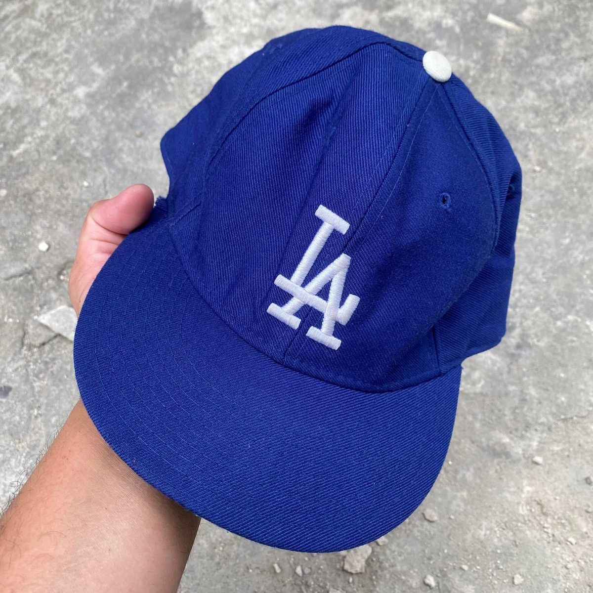 MLB RARE ‼️ Los Angeles Dodgers Size ONE SIZE - 2 Thumbnail
