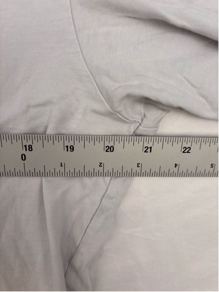 H&M Men's H&M Graphic T-Shirt Size M White Size US M / EU 48-50 / 2 - 3 Thumbnail