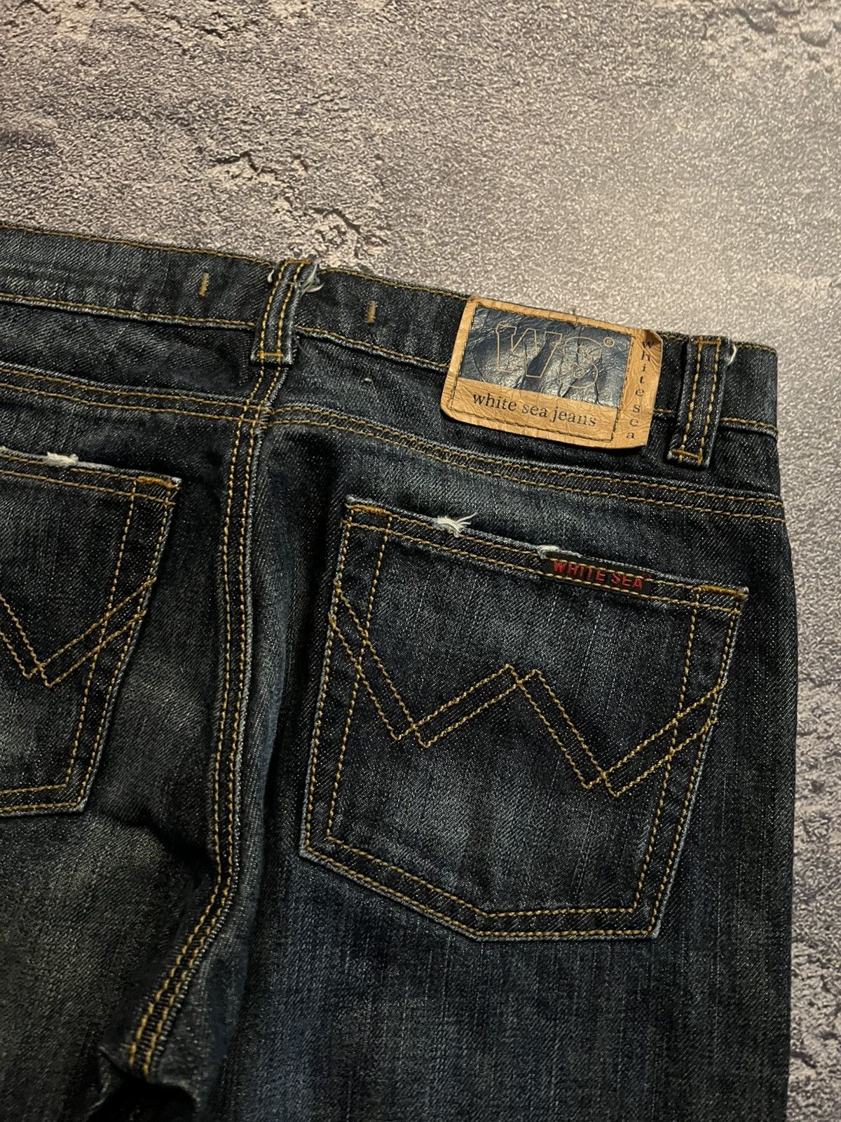 Vintage Japanese Grunge Heavyweight — Distressed Archive Slim Jeans Size US 32 / EU 48 - 9 Thumbnail