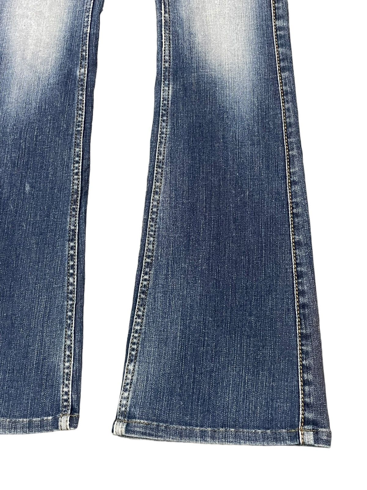 Hysteric Glamour Vintage Ripped Women Denim Sweet Camel Blue Wash Flare Jeans Size 30" / US 8 / IT 44 - 4 Thumbnail