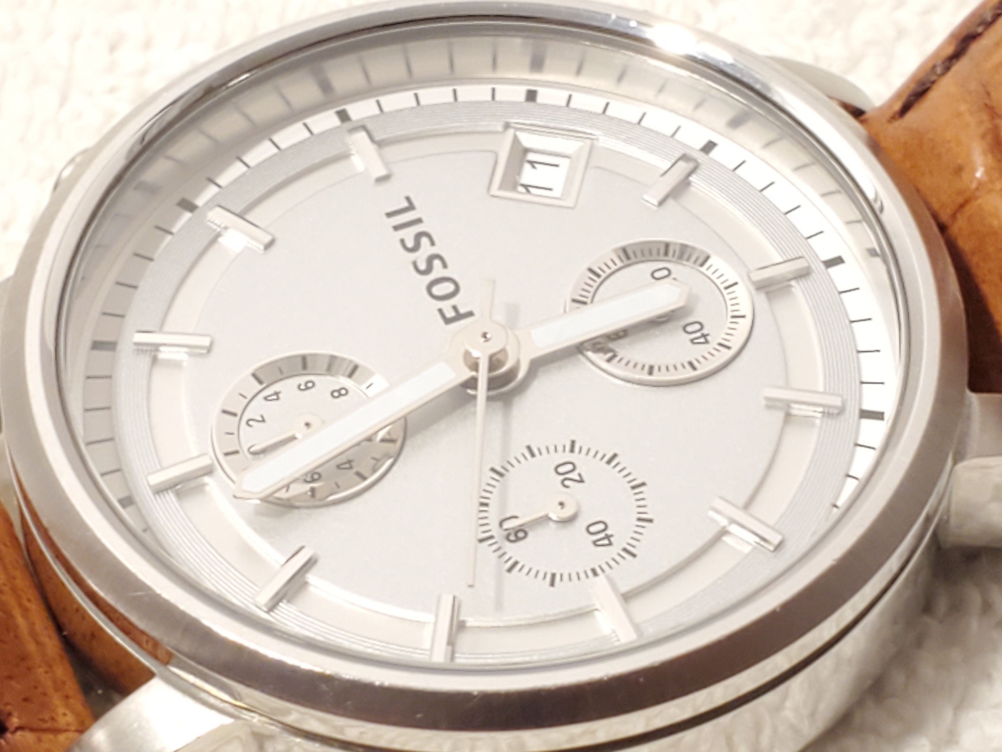 Fossil Vintage Fossil Women's Date Watch Brown Leather Band Size ONE SIZE - 2 Thumbnail