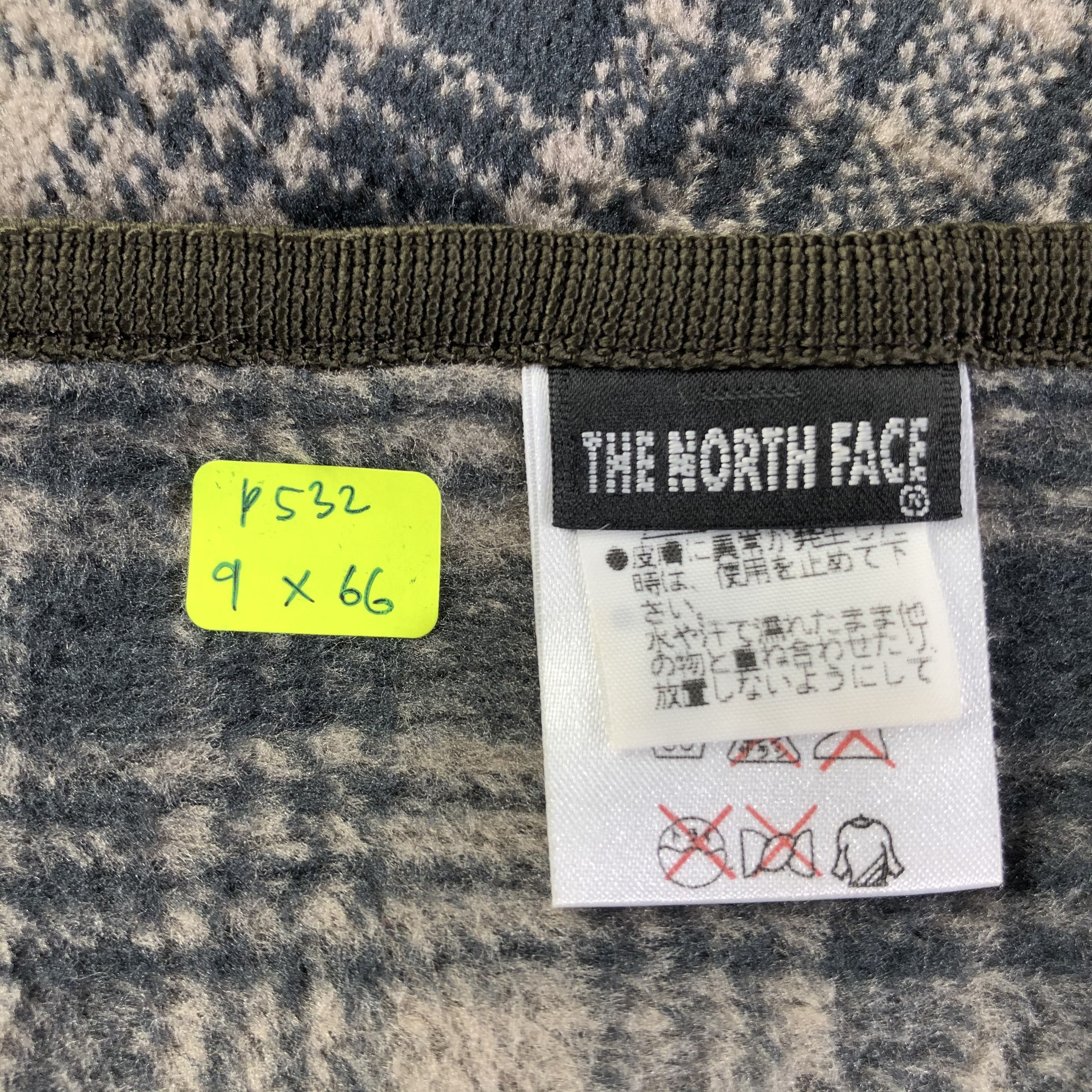 The North Face The North Face Scarf / Muffler / Neckwear P532 Size ONE SIZE - 7 Thumbnail