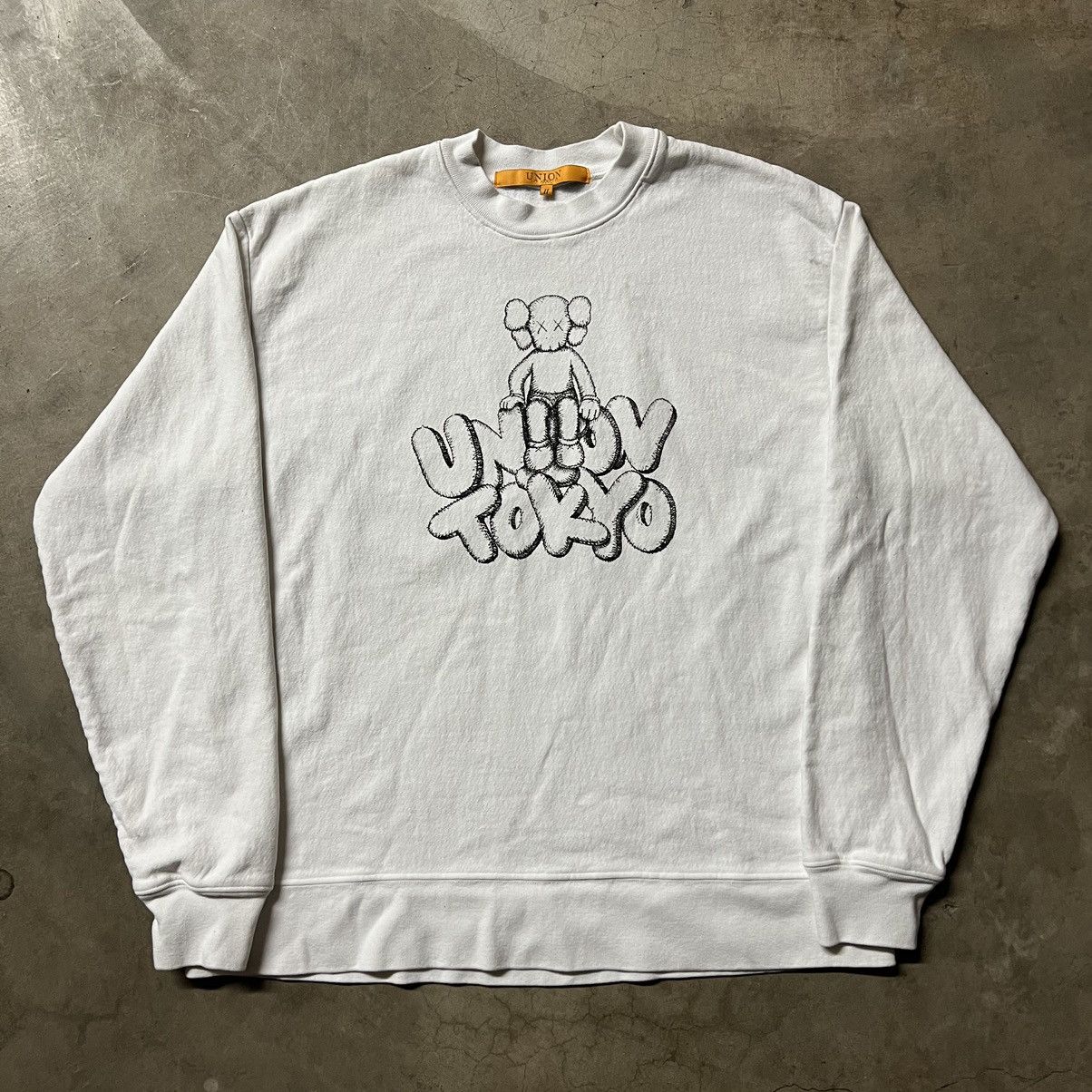 KAWS x Union Tokyo Crewneck White Lサイズ