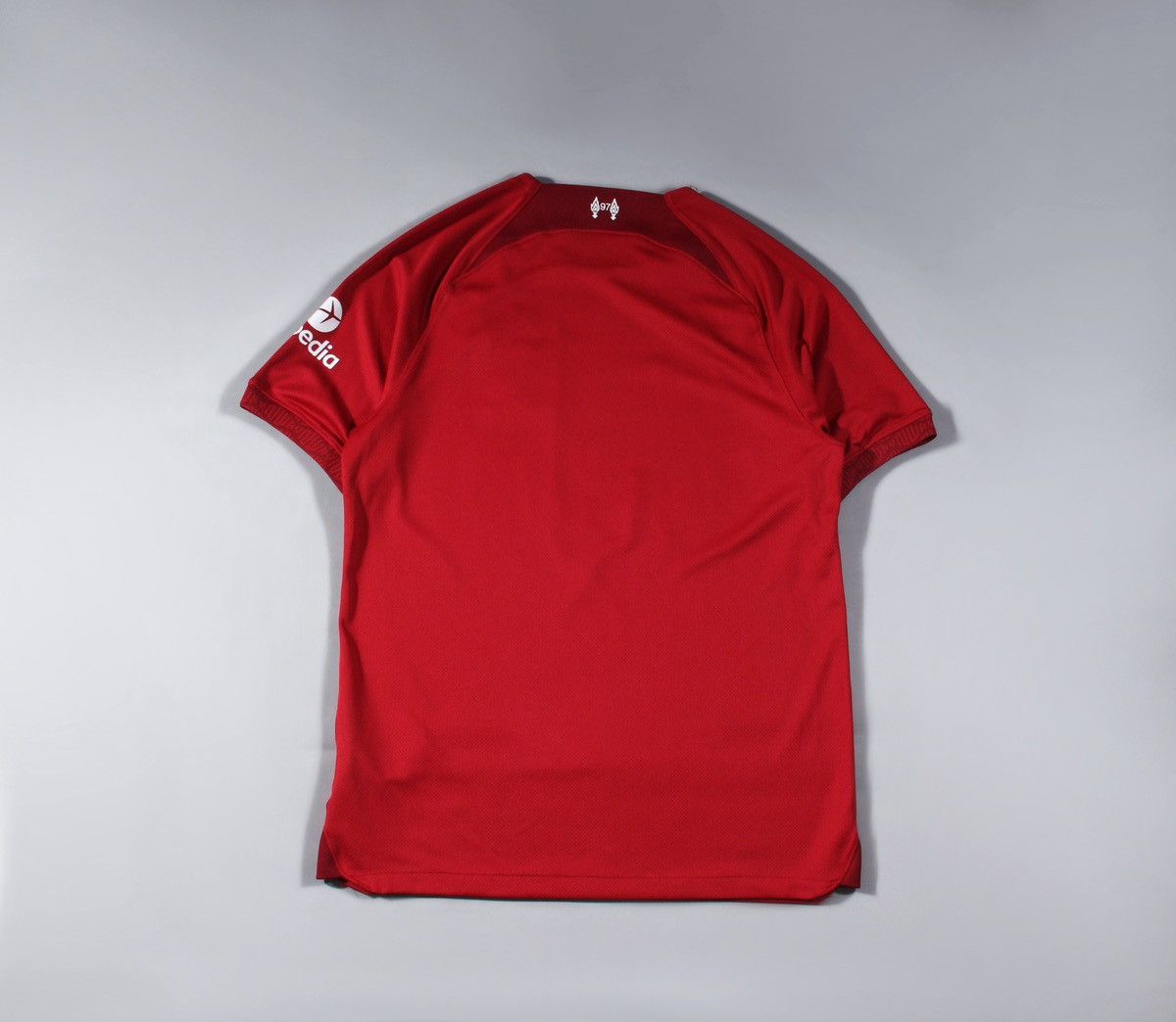 Nike Nike Liverpool 2022 Soccer Football Jersey Shirt England M Size US M / EU 48-50 / 2 - 5 Thumbnail