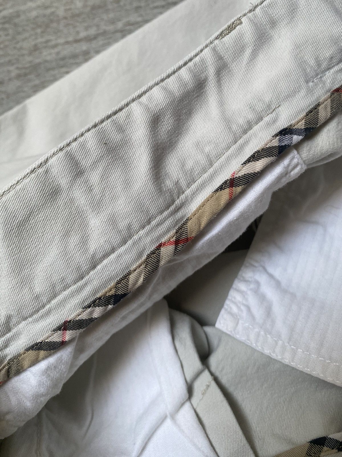 Burberry × Vintage Burberry Golf vintage 36 cream chino trousers vintage y2k Size US 36 / EU 52 - 10 Thumbnail