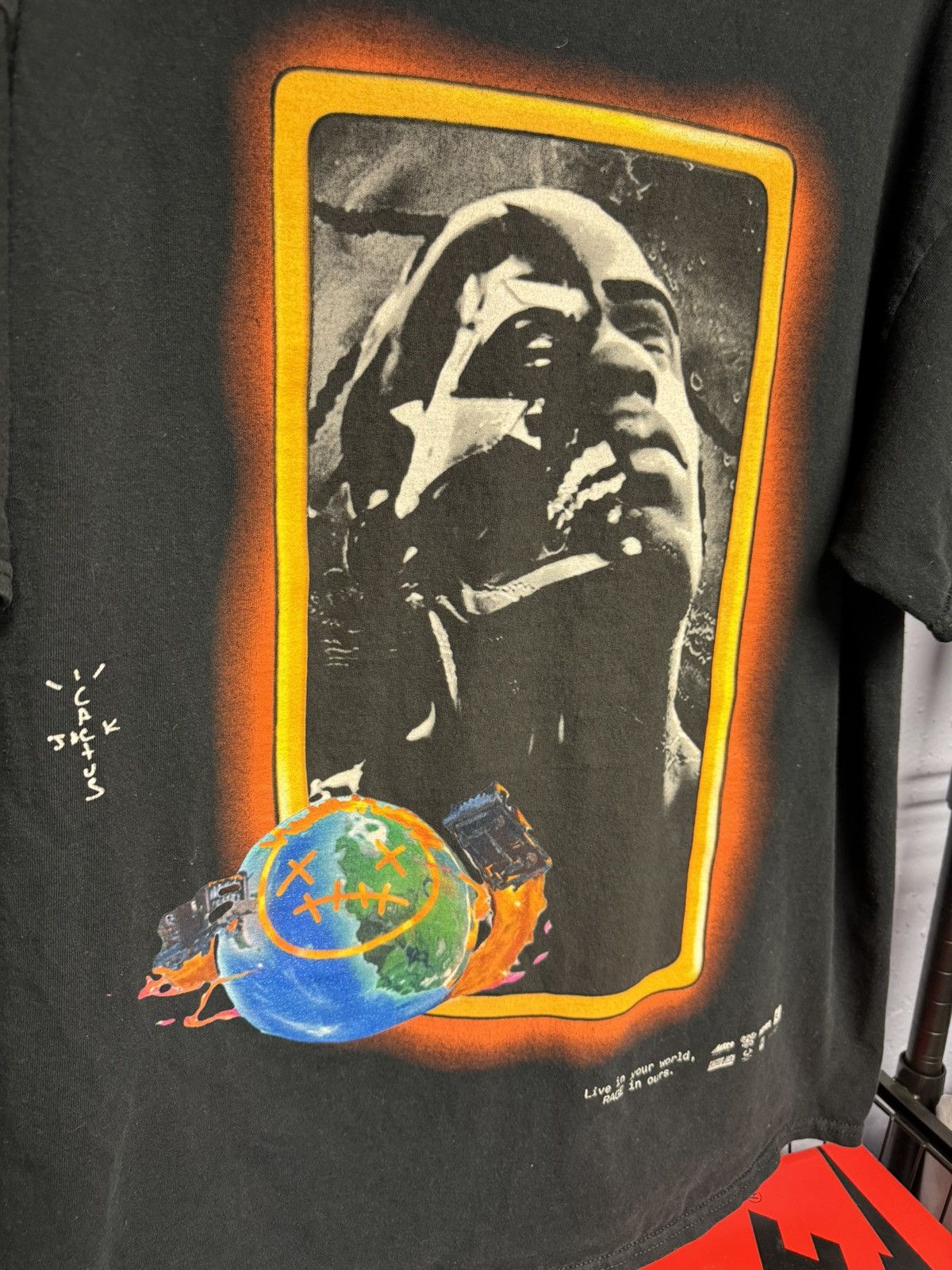 Travis Scott Travis Scott Astro Portrait Tee Black Large Size US L / EU 52-54 / 3 - 8 Thumbnail