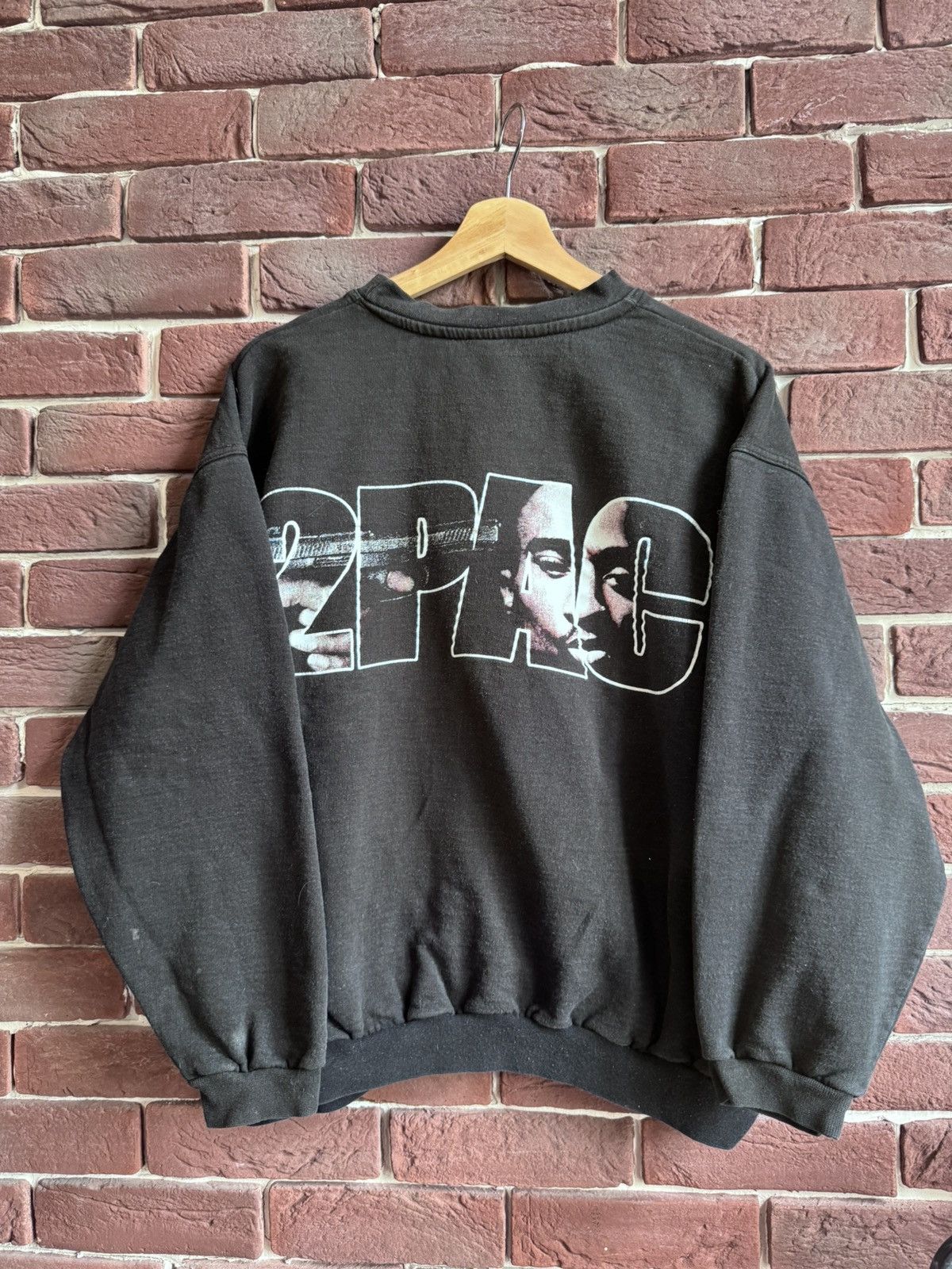 Band Tees Rare 2Pac Marijuana 00s Vintage Rap Band Sweatshirt Tupac y2 Size US L / EU 52-54 / 3 - 2 Thumbnail