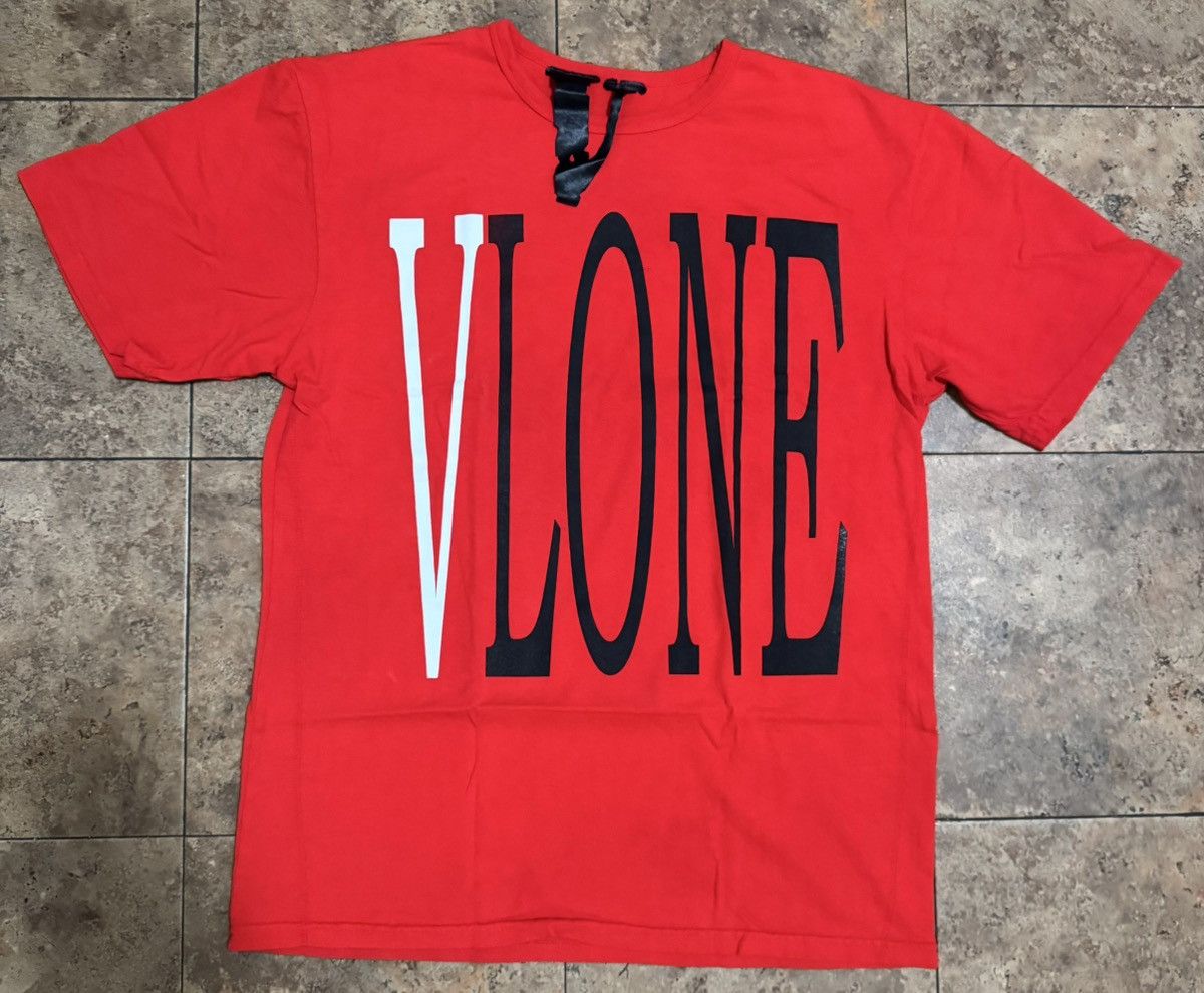 Vlone Vlone red t shirt Size US L / EU 52-54 / 3 - 1 Thumbnail
