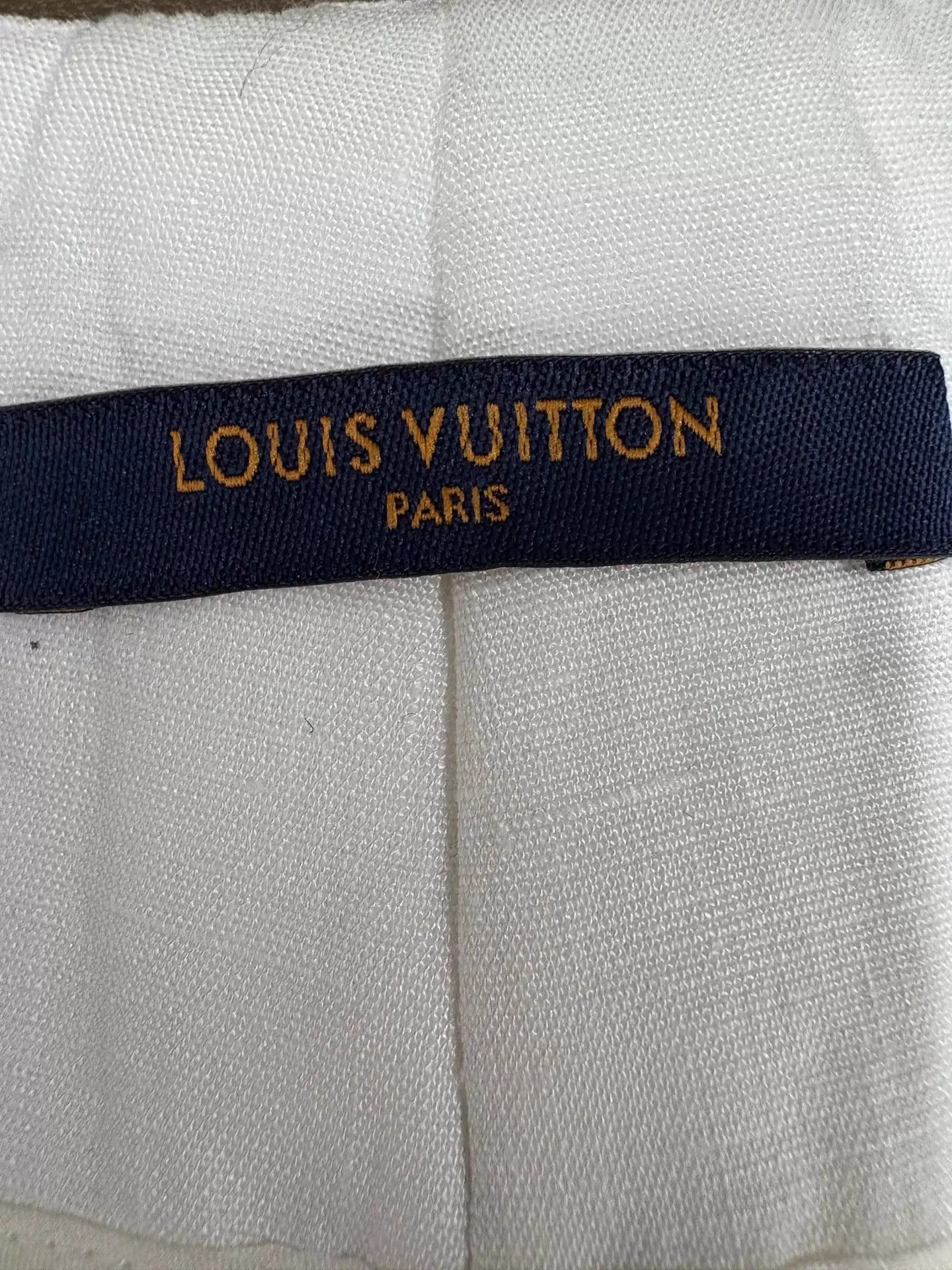 Louis Vuitton LV white color block leather buckle linen short 34 Size 24" / US 00 / IT 34 - 9 Thumbnail