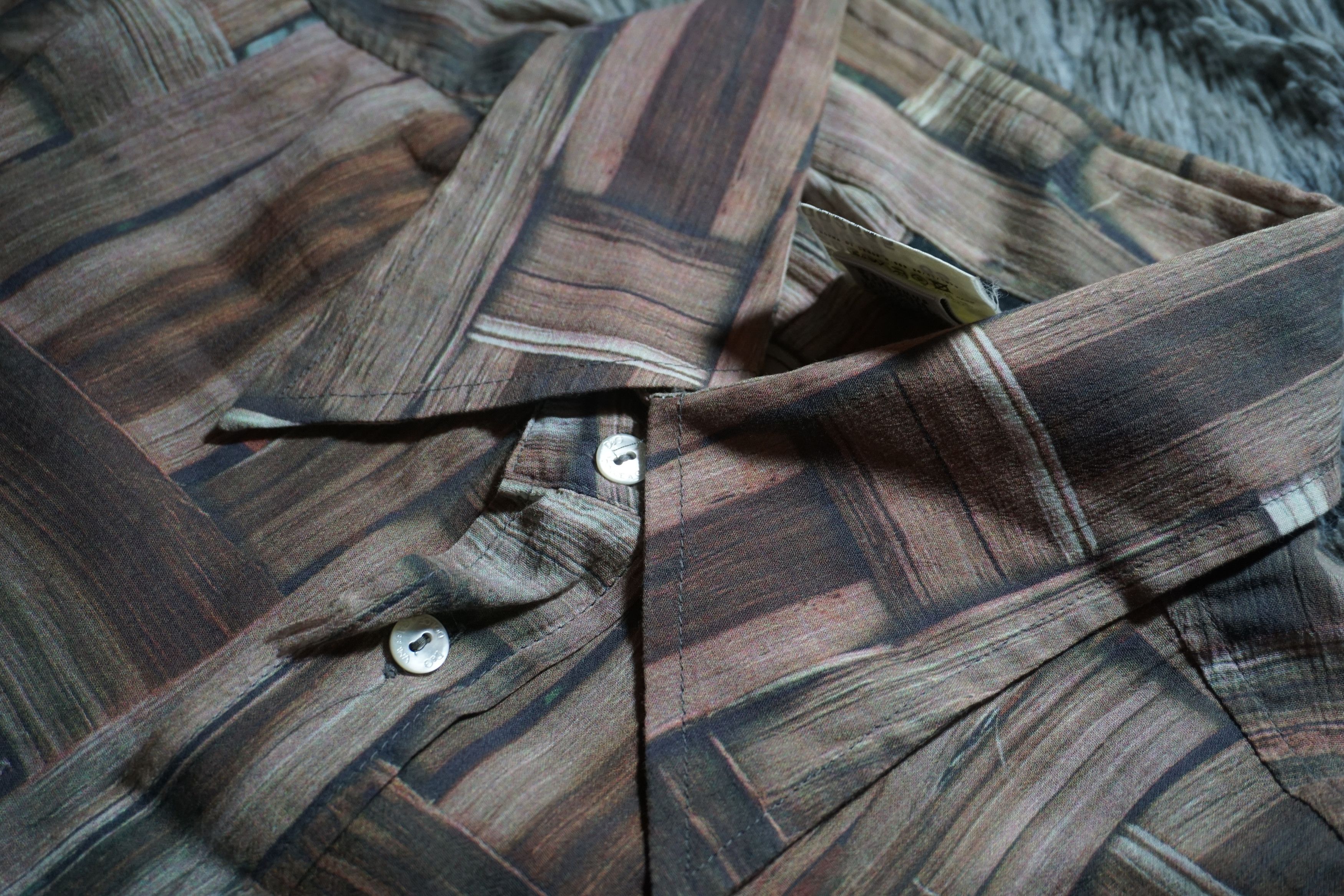 Dolce & Gabbana dolce e gabbana wooden shirt Size US M / EU 48-50 / 2 - 2 Thumbnail