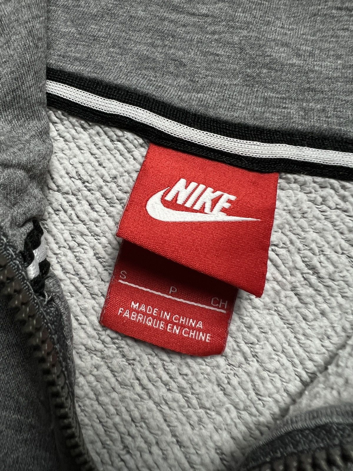 Nike Nike Vintage Zip-Up Hoodie Jacket central swoosh logo y2k 90 Size US S / EU 44-46 / 1 - 10 Thumbnail