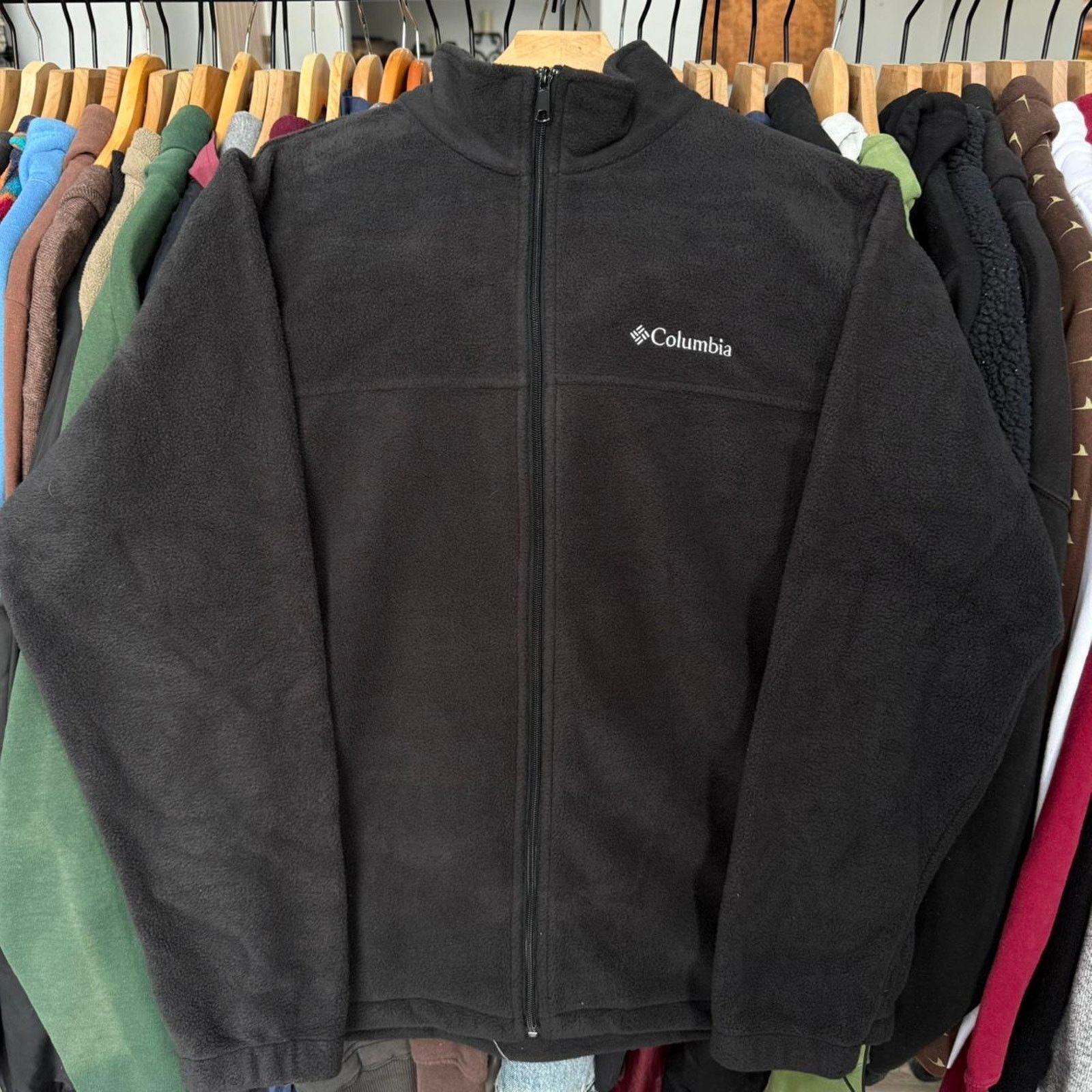 Columbia Columbia Sportswear Fleece Zip Up Black Like New Size US L / EU 52-54 / 3 - 1 Thumbnail