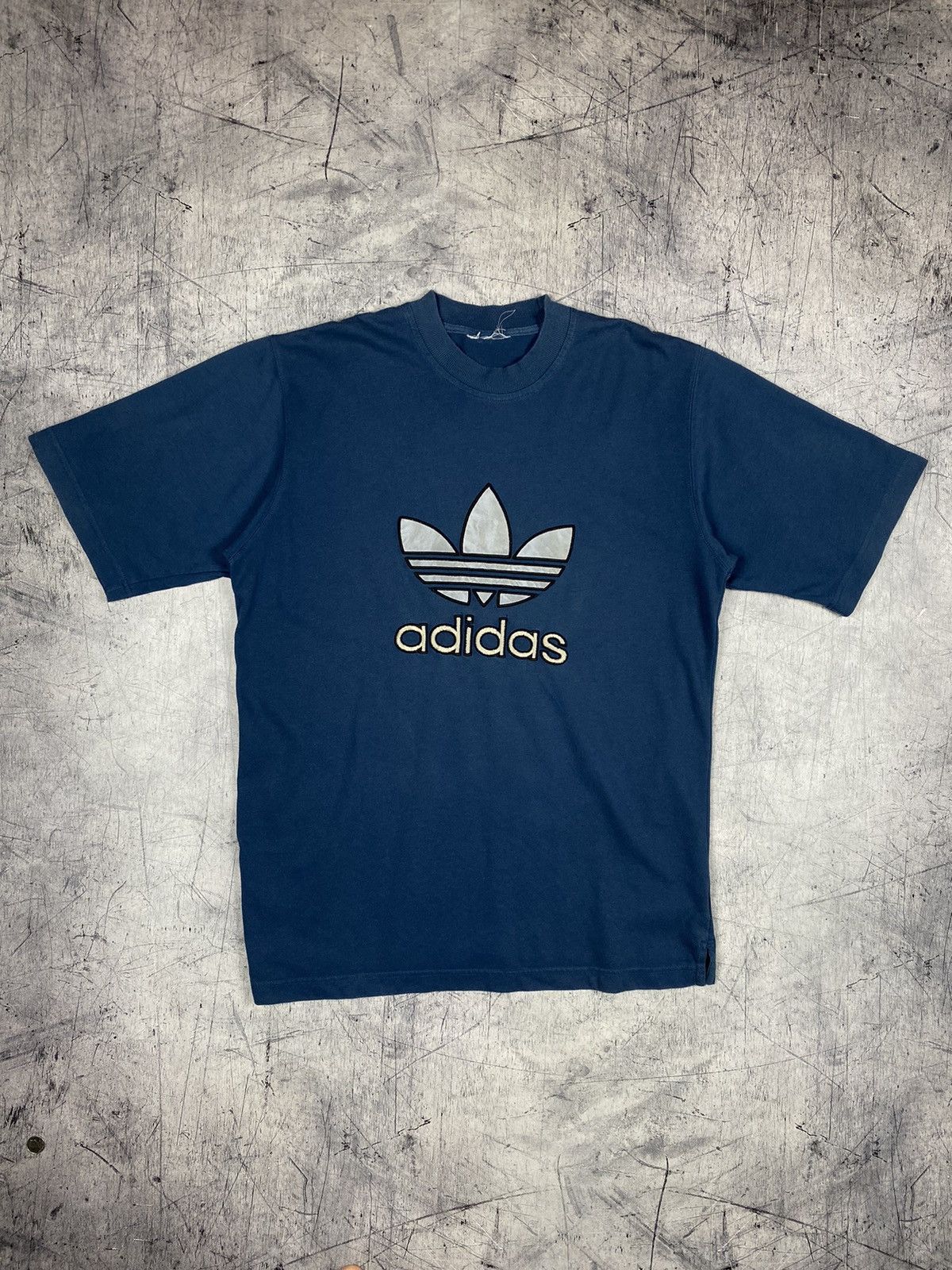 Adidas Vintage 90s Adidas Reflective Drill Big Logo Tee T Shirt Size US L / EU 52-54 / 3 - 2 Thumbnail