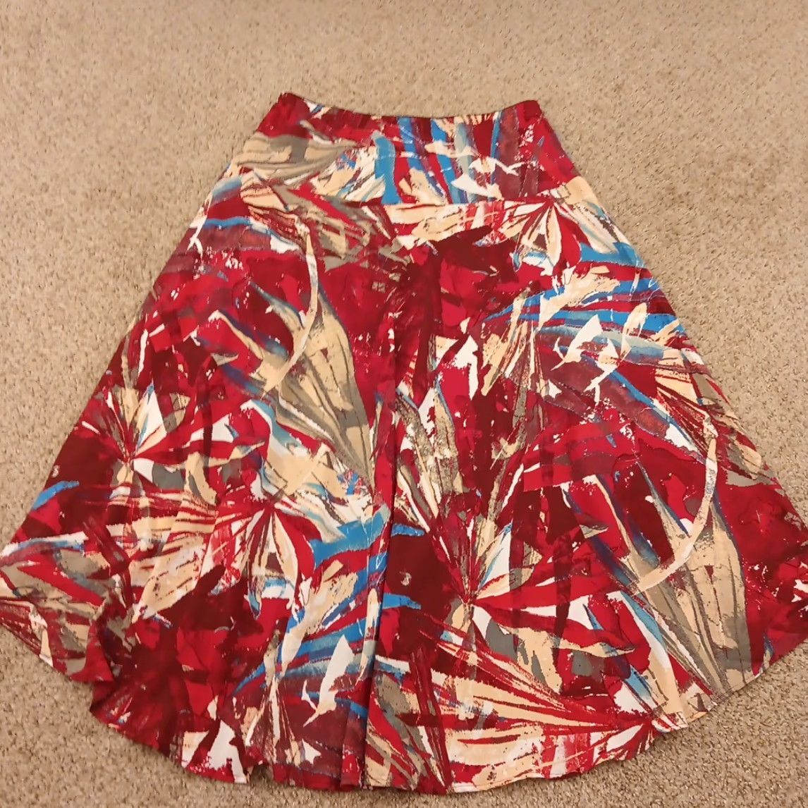 Bob Mackie Bob Mackie Skirt L Red Geometric Asymmetric Elastic Waist Knee Length Pencil Straight Women Regular Size 36" / US 14 / IT 50 - 6 Thumbnail