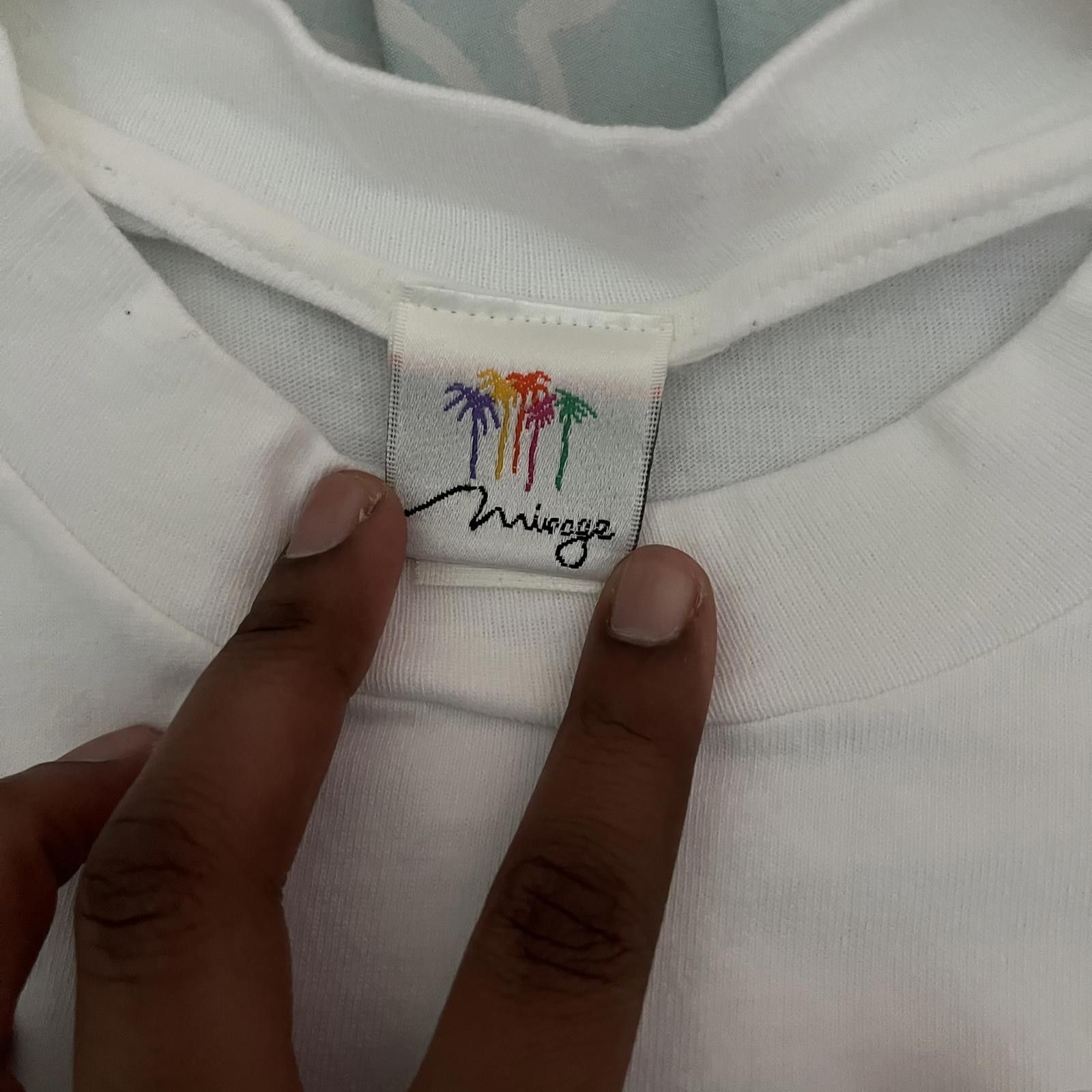 Mirage VTG 90s Mirage Las Vegas Hotel/Casino Glitter Dolphin Tee Size XL / US 12-14 / IT 48-50 - 4 Thumbnail
