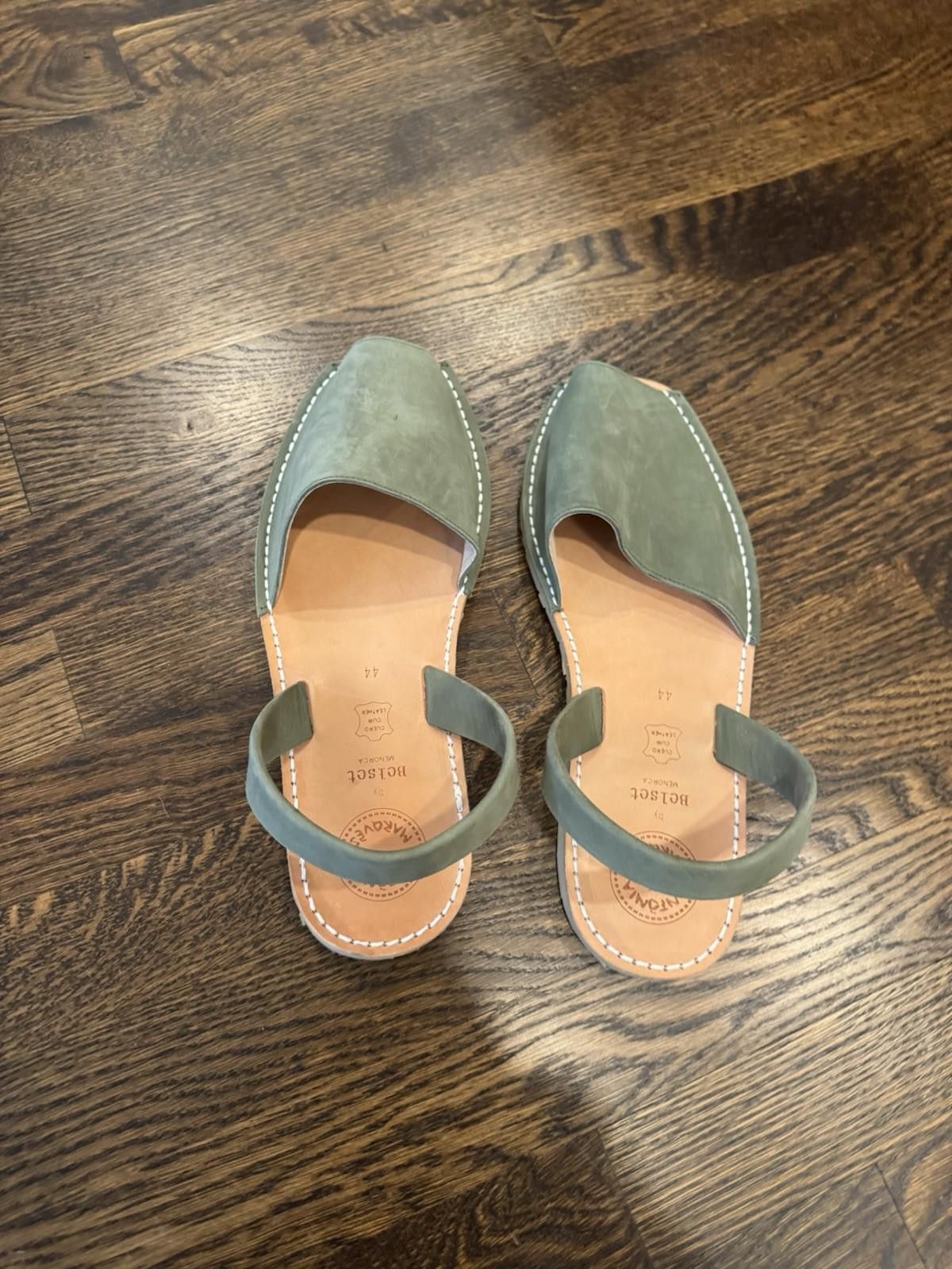 Designer Ria Menorca Avarca Classic Nubuck Leather Sandals. Size: 44 Size US 10.5 / IT 40.5 - 3 Thumbnail