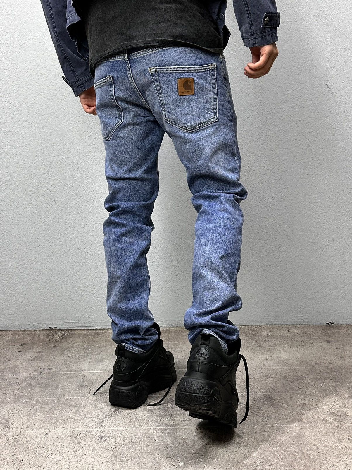 Carhartt Carhartt Blue Slim Denim Pants Excellent Condition Size 30 Size US 30 / EU 46 - 1 Thumbnail