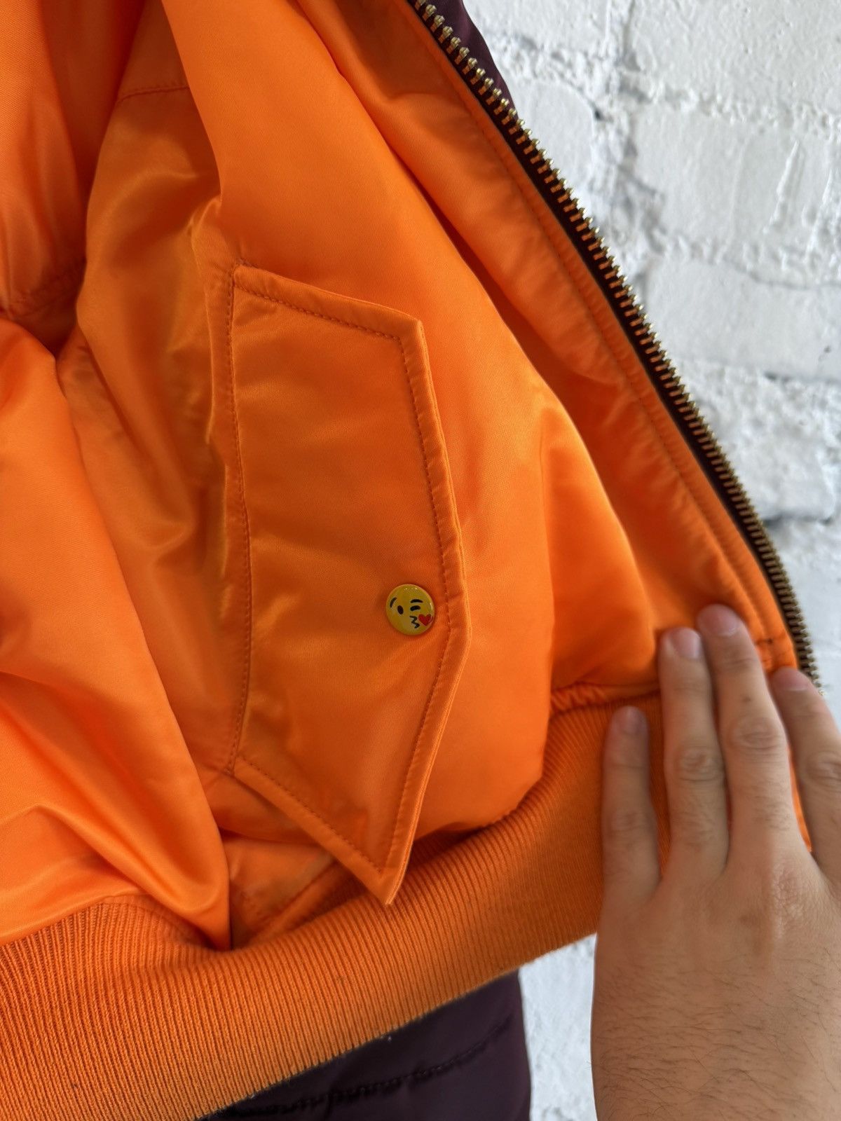 Vetements S/S 2018 VETEMENTS ‘EMOJI’ BOMBER Size US XS / EU 42 / 0 - 4 Thumbnail