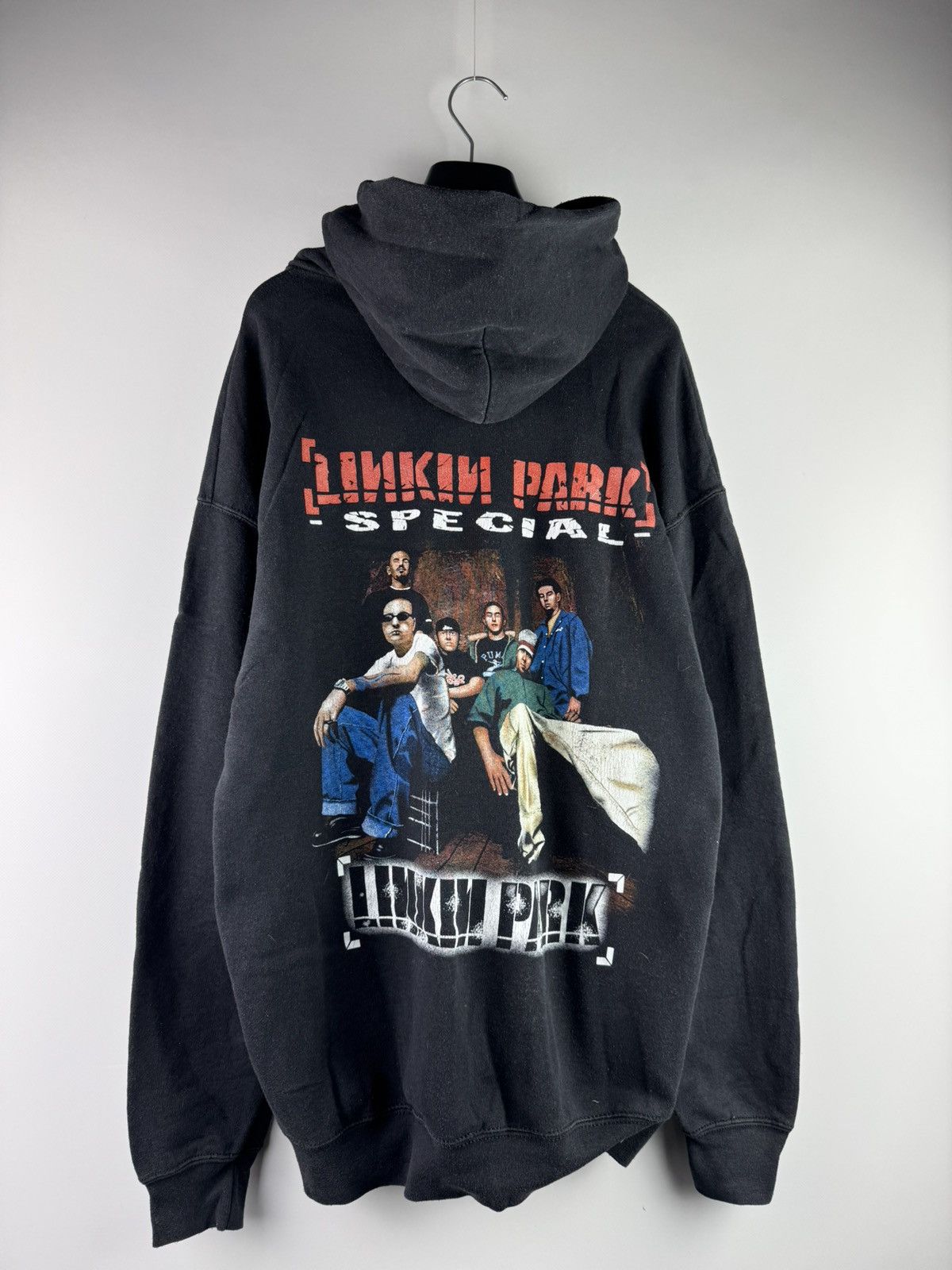 Band Tees Vintage 90s Linkin Park Special Over Print Black Hoodie Size US XL / EU 56 / 4 - 1 Thumbnail
