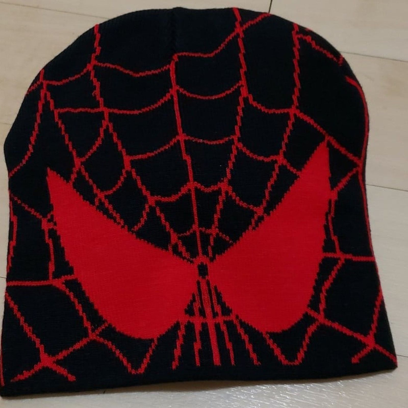 Other Red and Black Spider Web Beanie Size ONE SIZE - 1 Thumbnail