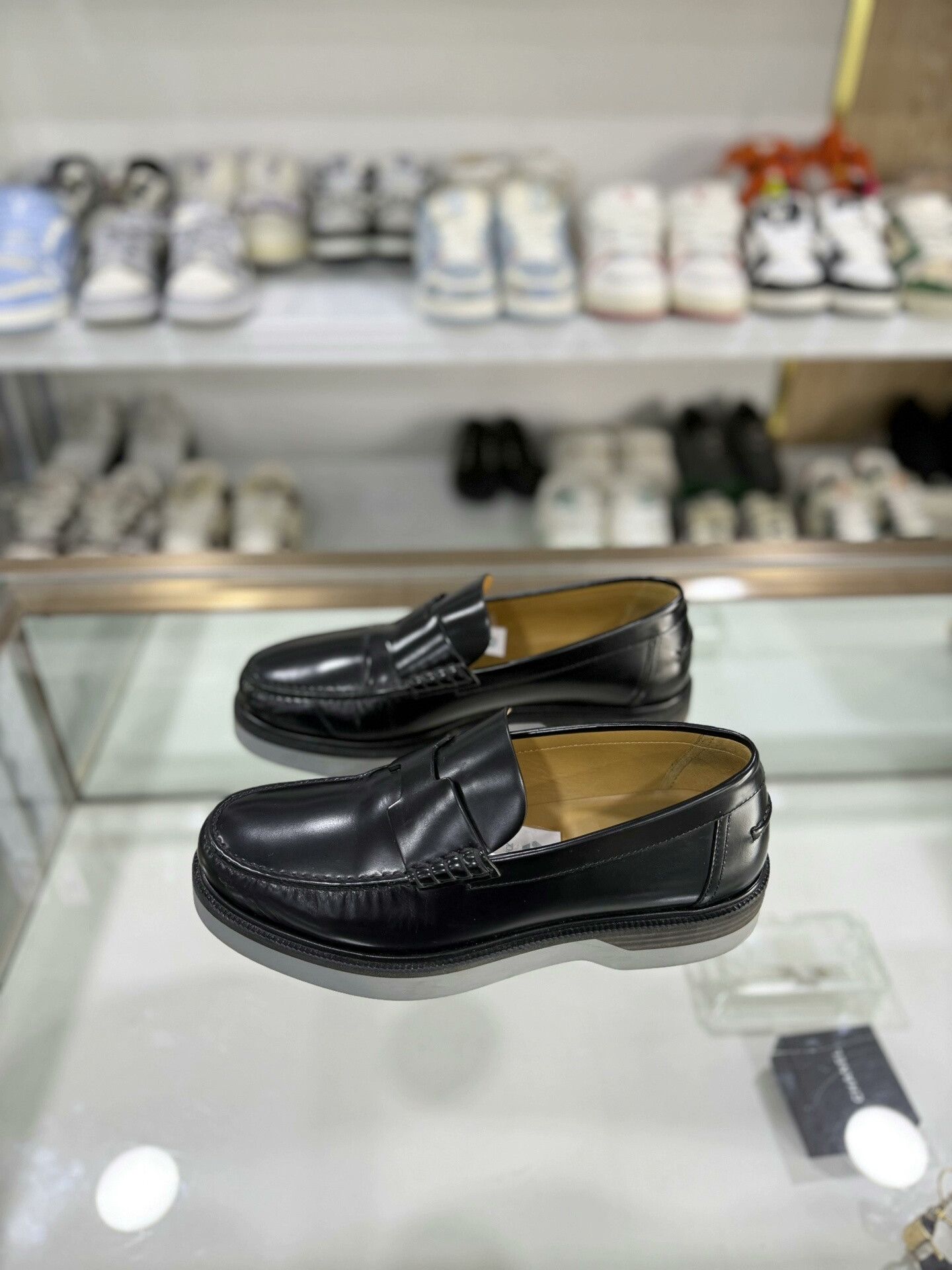 Hermes Hermes Men's Black Platform Loafers Size 40.5 Size US 7.5 / EU 40-41 - 1 Thumbnail