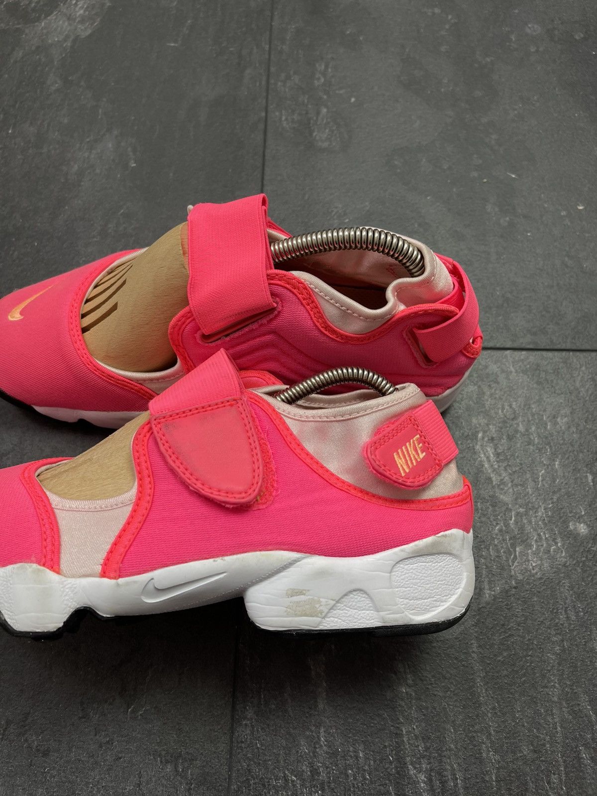 Nike × Streetwear × Vintage Vintage Nike rift tabi swoosh shoes Size US 6 / IT 36 - 8 Thumbnail