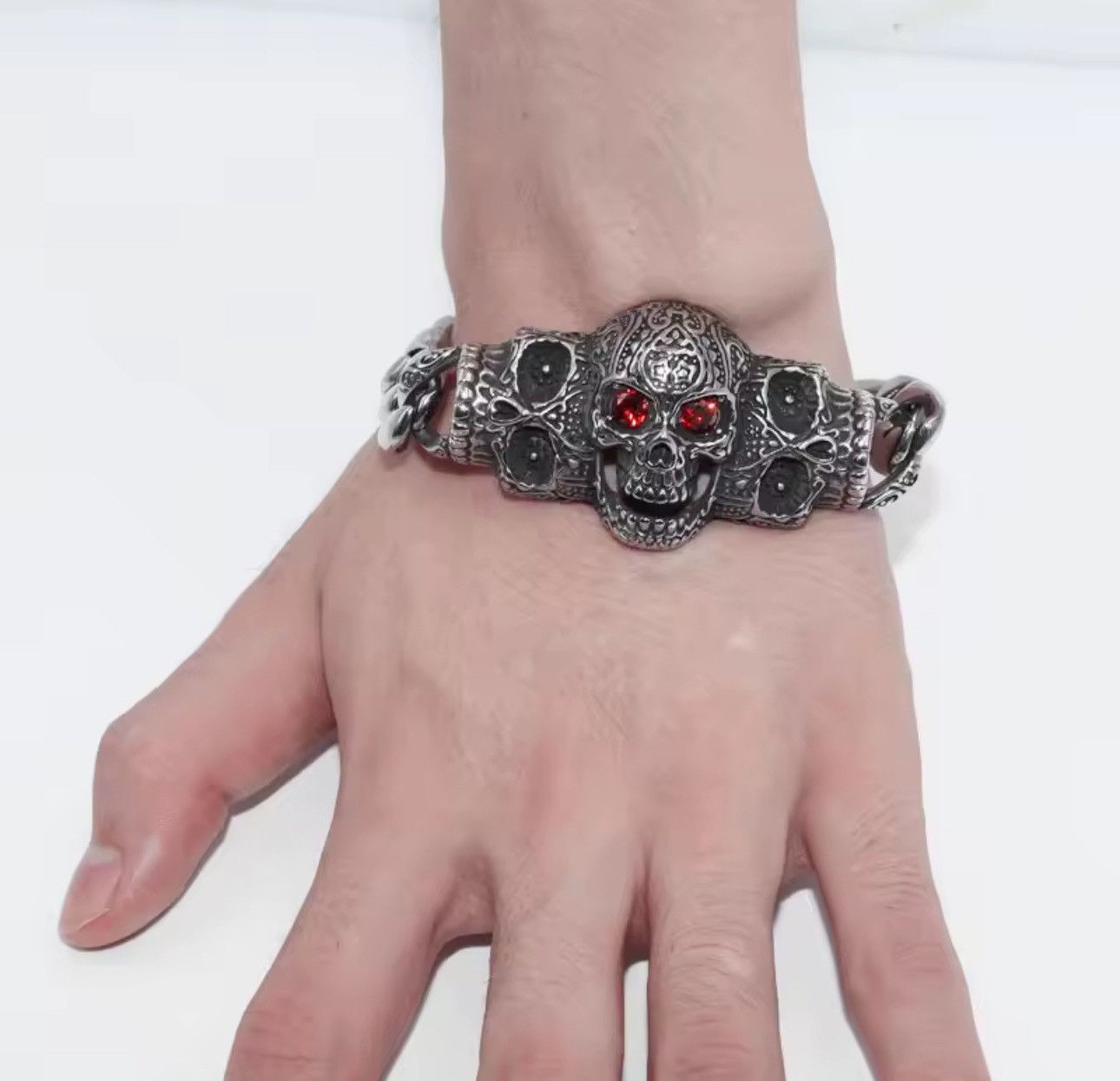 Jewelry Gothic Punk Skull Red Eye Shiny Bracelet Chain Size ONE SIZE - 3 Thumbnail