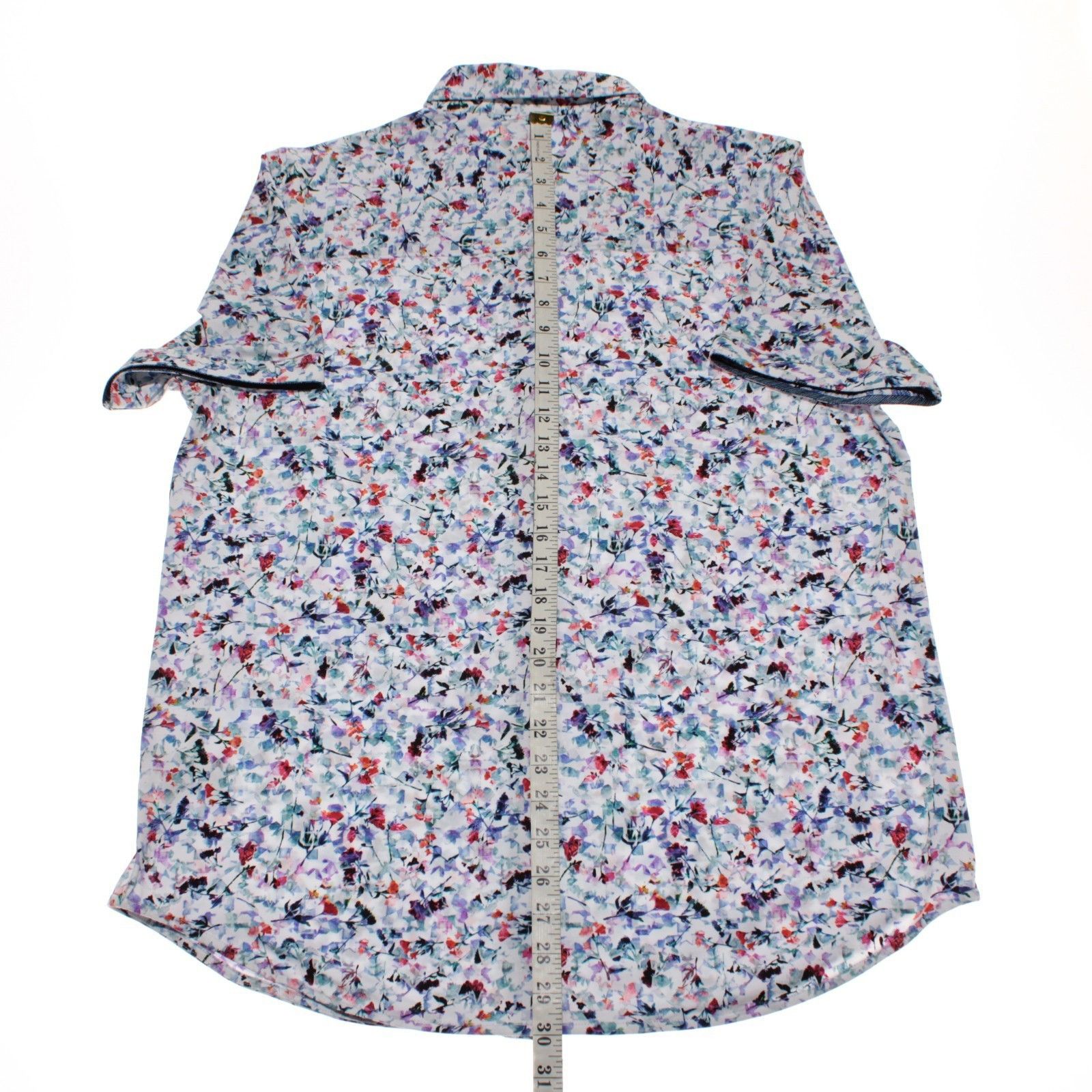 Robert Graham Robert Graham New with tags Shirt Size L US In White Size US L / EU 52-54 / 3 - 8 Thumbnail