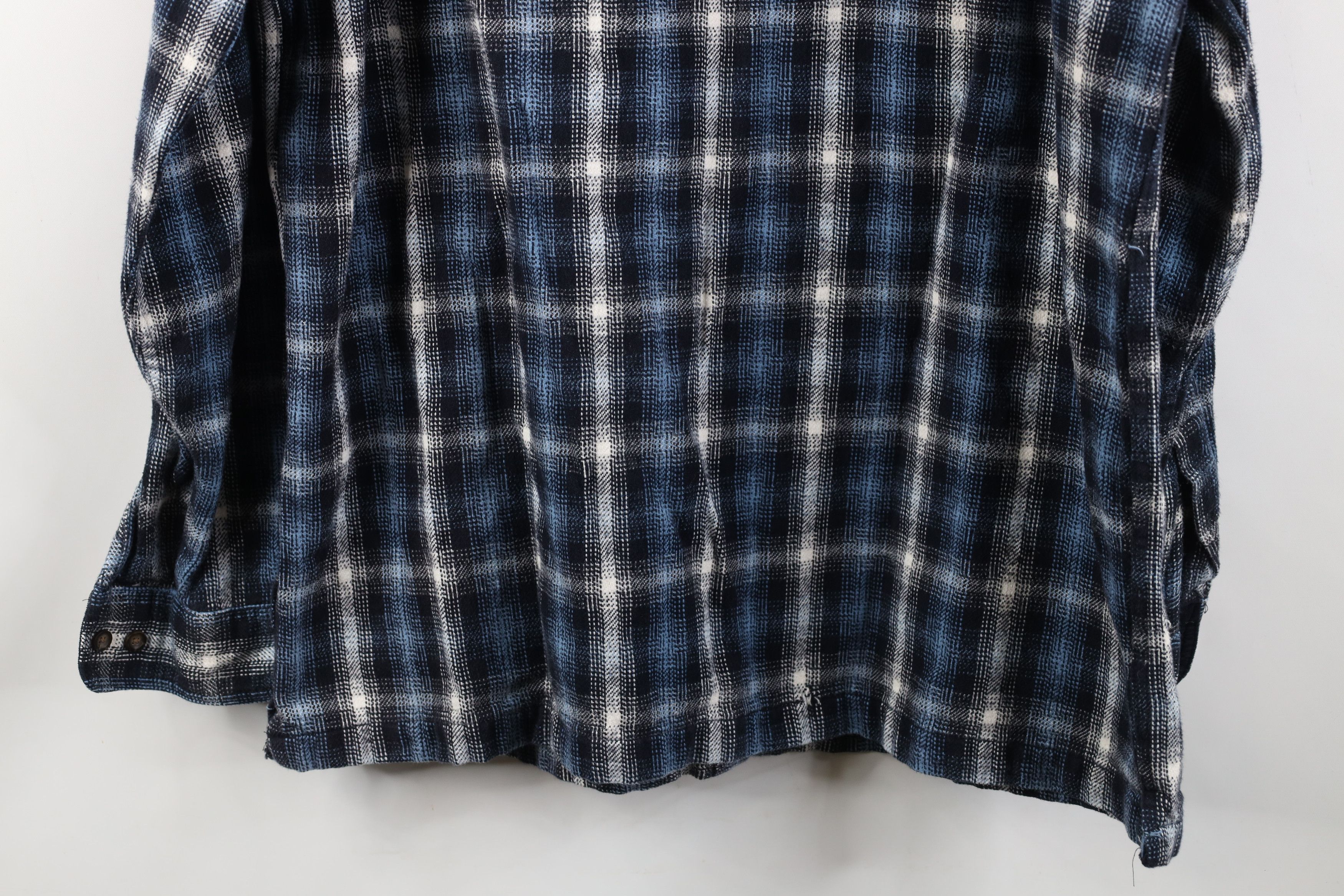 Vintage Vintage 90s Streetwear Heavyweight Button Shirt Plaid Size US XL / EU 56 / 4 - 14 Thumbnail
