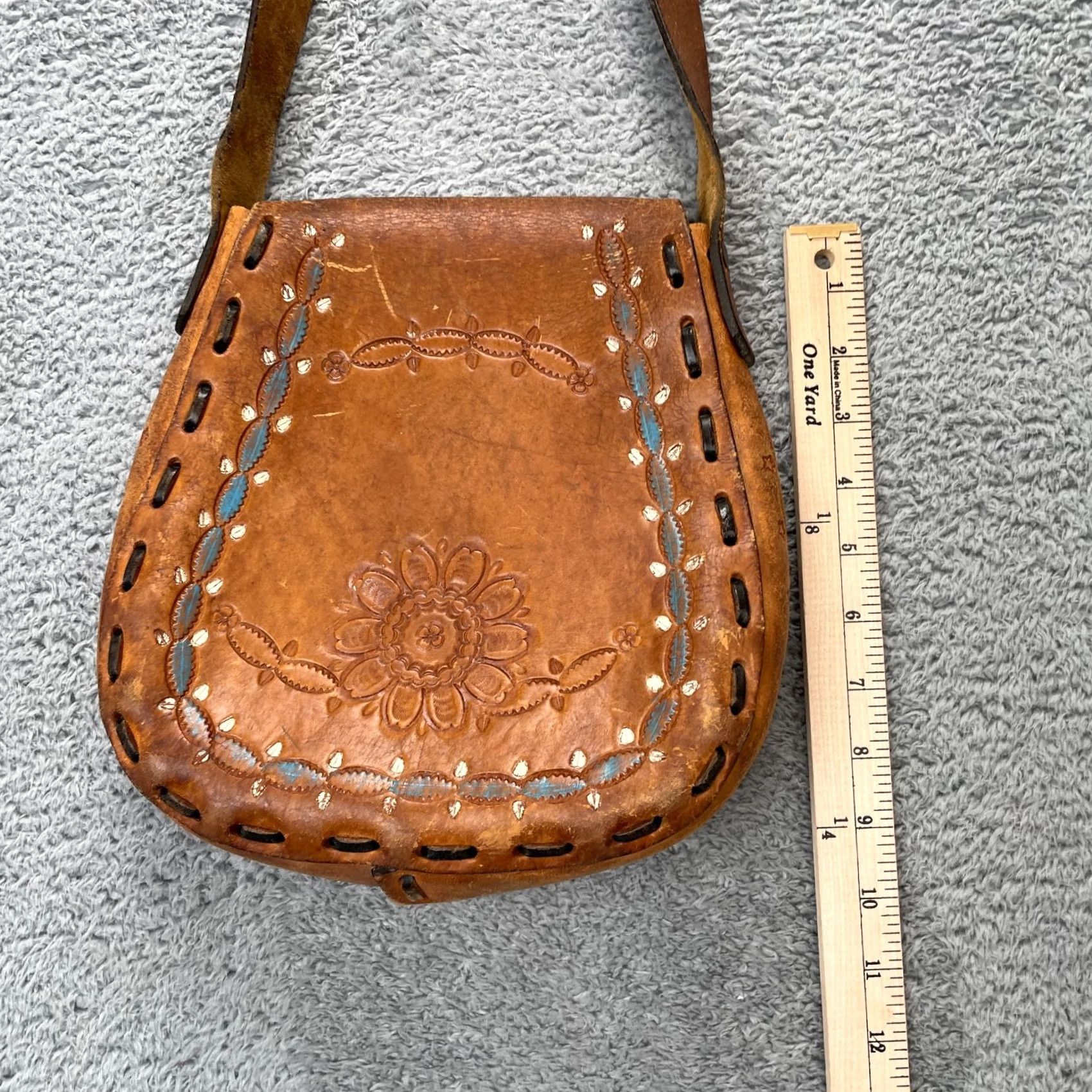 Vintage VINTAGE Tooled Leather Bag Womens Brown Floral Wood Slip Through Shoulder Strap Bag Medium Brown Leather Strap Accent Western Women's Handbag Size ONE SIZE - 7 Thumbnail