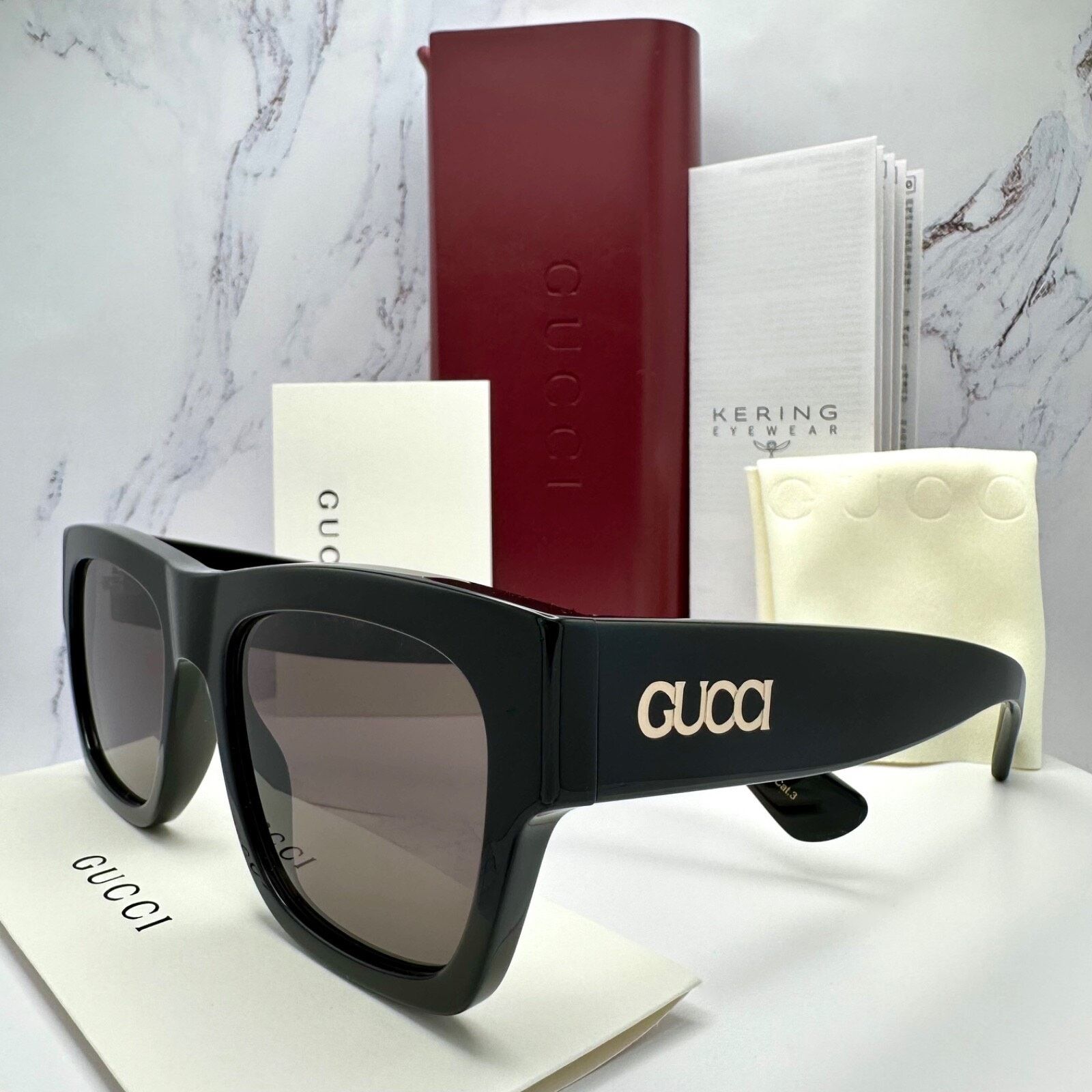 Gucci New GUCCI Sunglasses 2025 Collection Black Gold Letter Logo Size ONE SIZE - 21 Thumbnail