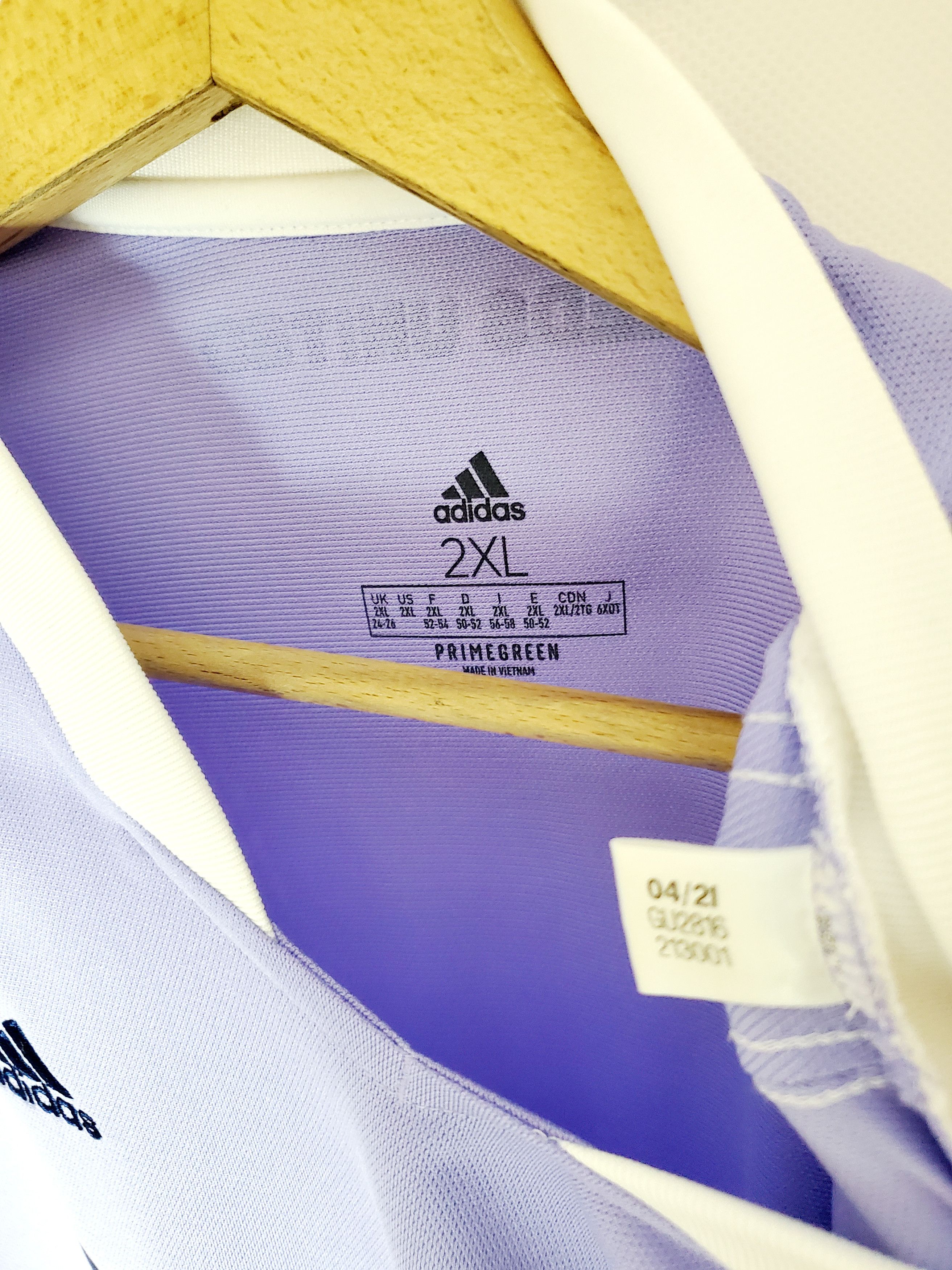 Adidas LEEDS UNITED 2021/22 Adidas soccer jersey new condition XXl Size US XXL / EU 58 / 5 - 4 Thumbnail