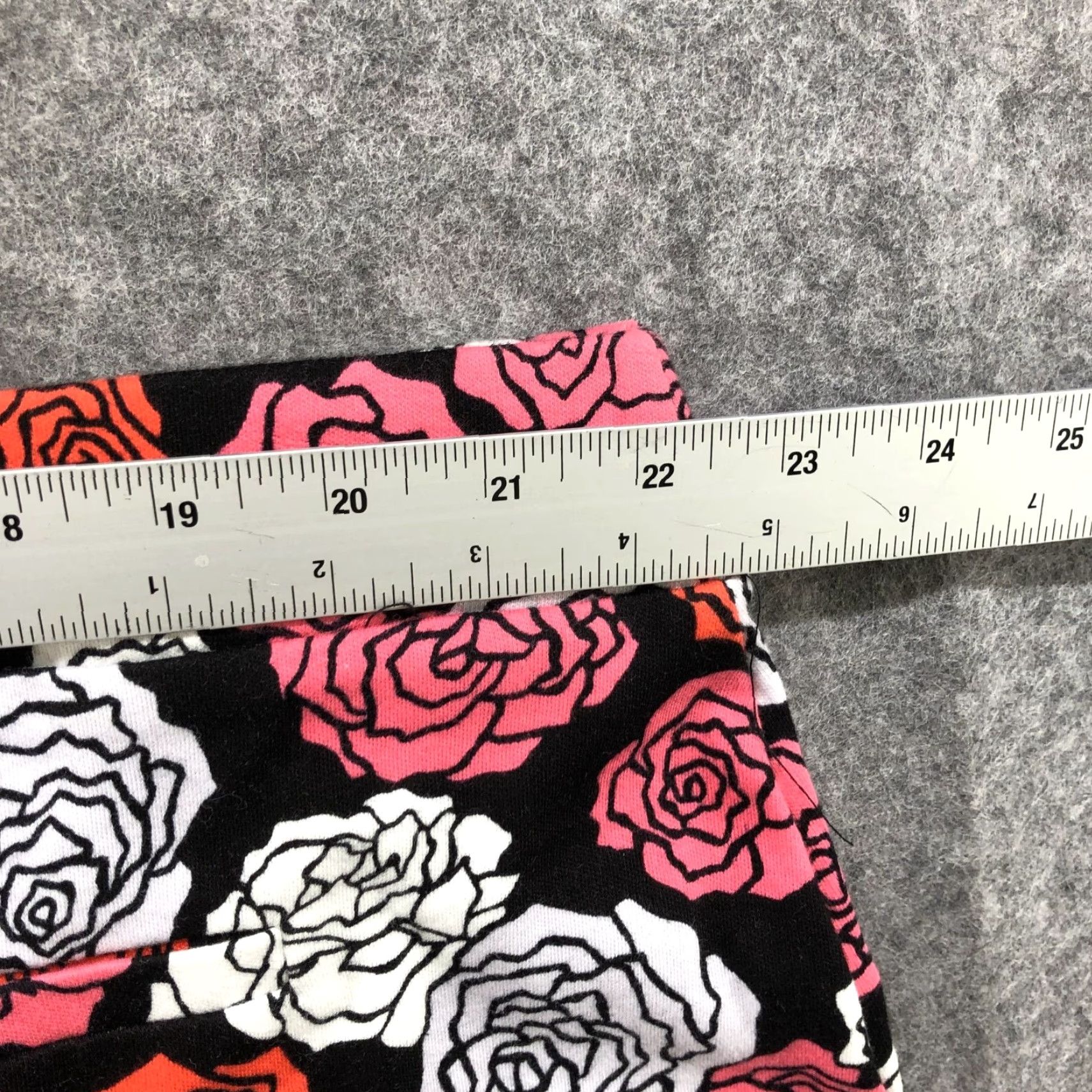 Jones New York NWT Jones New York Faux Wrap Skort Womens XXL Pink Floral Cotton Knit Midi Skort Elastic Waist Wrap Style Casual Size 40" / US 18 - 4 Thumbnail