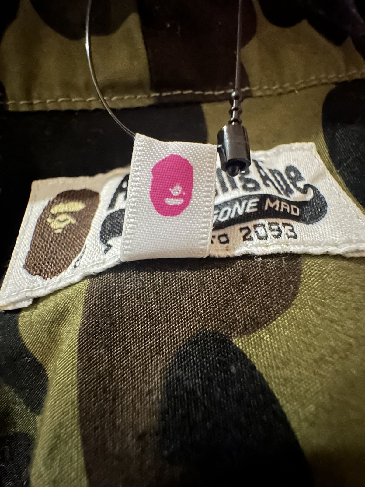 Bape BAPE 1st Camo Shark Hoodie ‘Green Camo’ Size US S / EU 44-46 / 1 - 6 Thumbnail