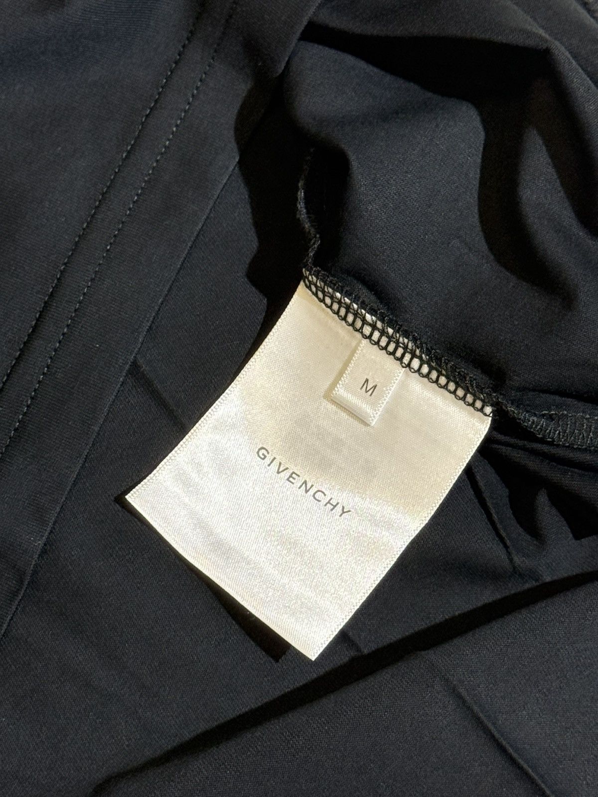 Givenchy Givenchy black t shirt Size US M / EU 48-50 / 2 - 4 Thumbnail