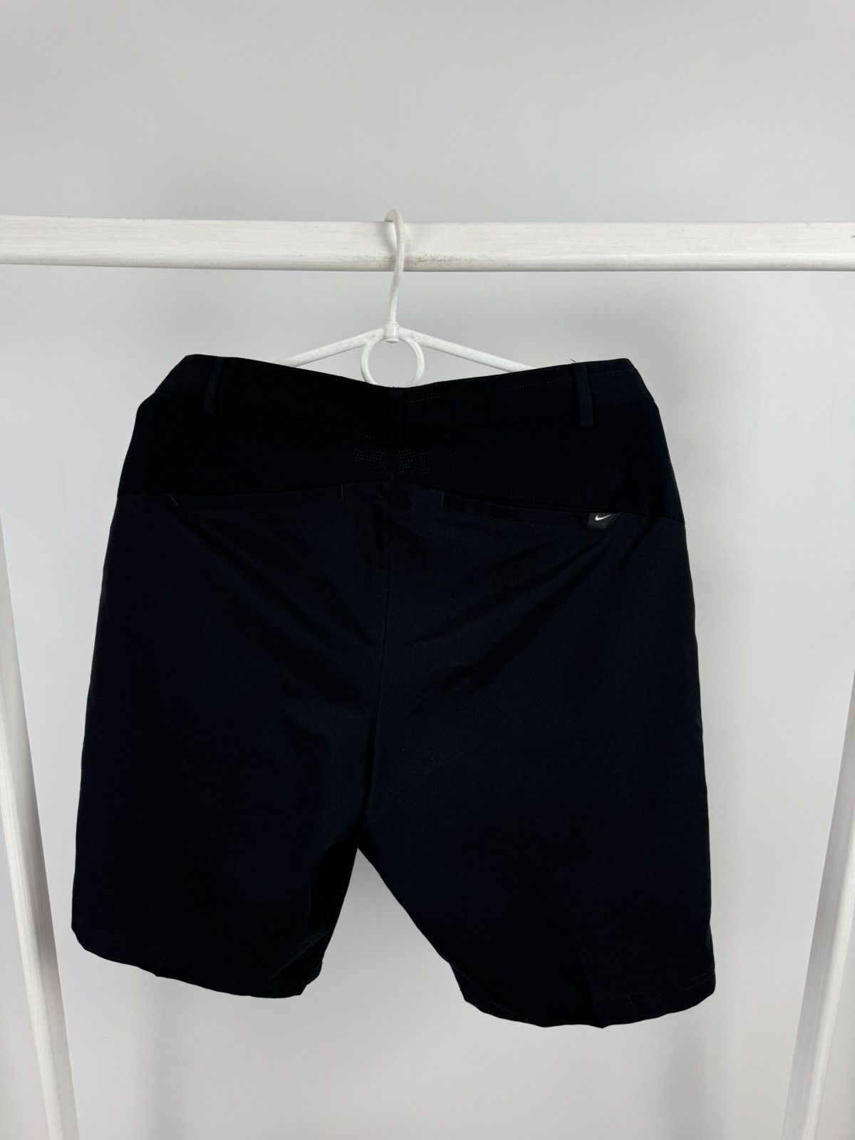 Nike Rare Nike Golf Shorts Size US 30 / EU 46 - 5 Thumbnail