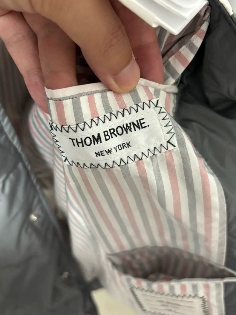 Thom Browne Thom Browne size4 Gray striped down vest Size US XL / EU 56 / 4 - 6 Thumbnail