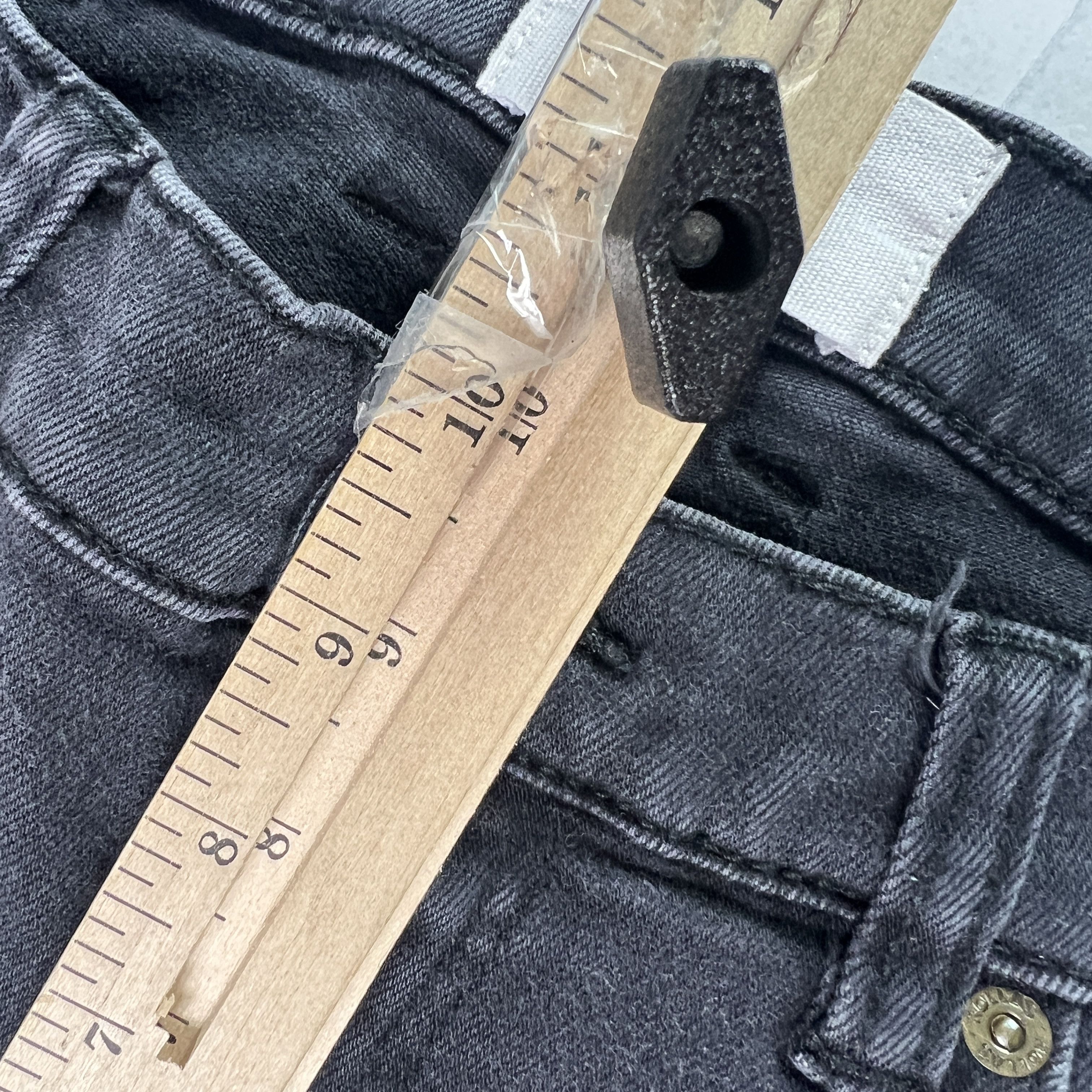 Rolla's Rolla's Jean Thin Captain Slim Black Faded Distressed Denim Size US 31 - 20 Thumbnail