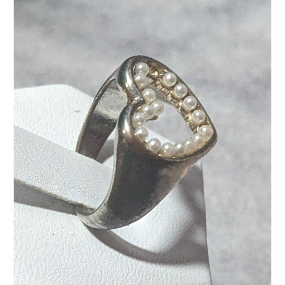 Other Vintage Open Heart Silver Tone Seed Pearl Ring Size 6 1/4 Size ONE SIZE - 11 Thumbnail