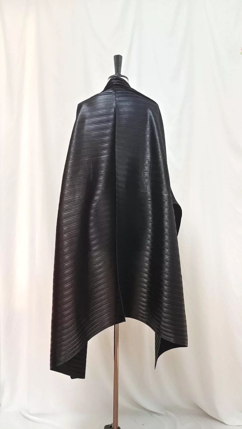 Issey Miyake Issey Miyake size:one size Black horizontal striped grand Size XS / US 0-2 / IT 36-38 - 3 Thumbnail