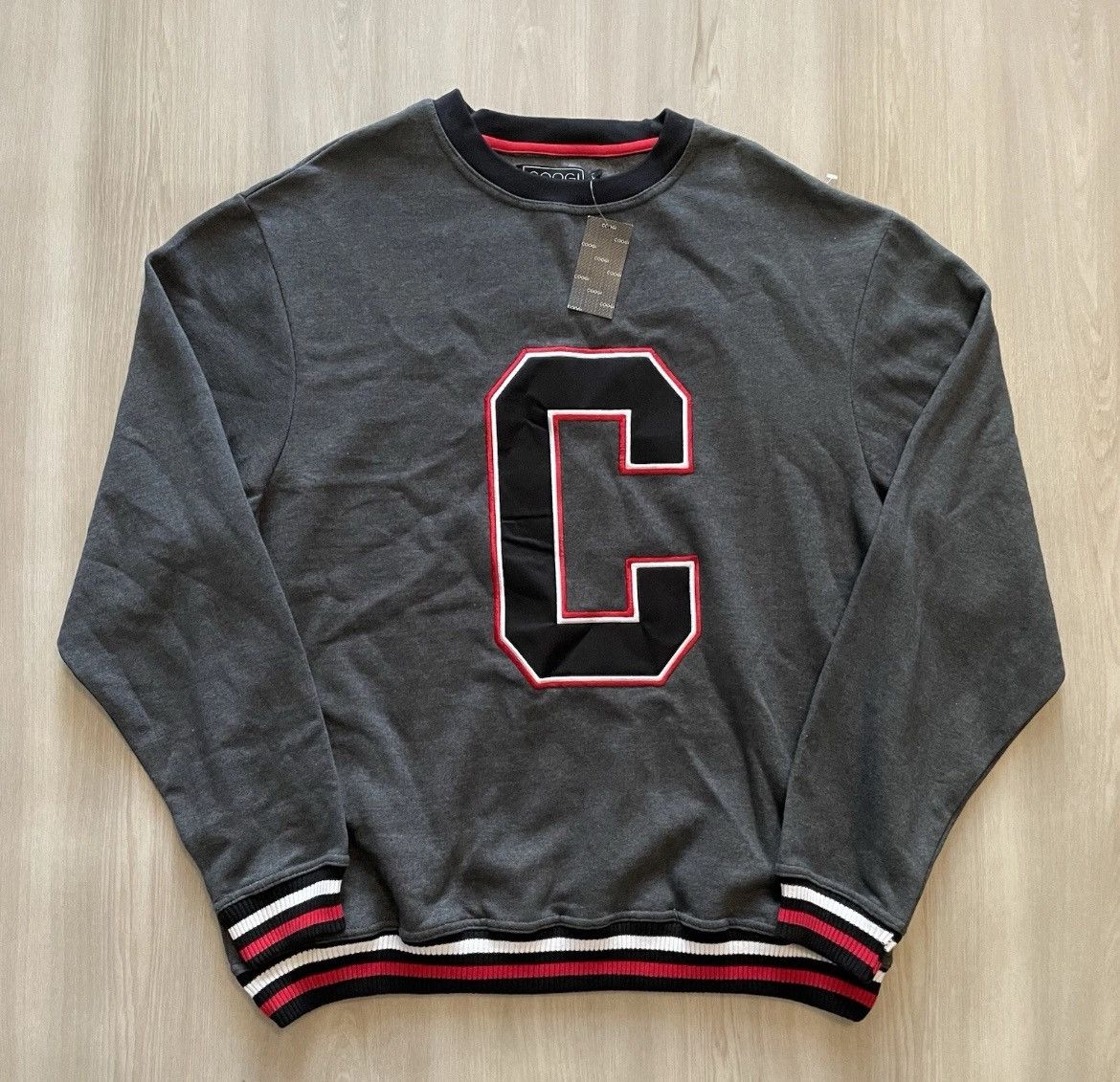 Coogi Deadstock Vintage Coogi Spellout Crewneck Sweater Mens Large Size US L / EU 52-54 / 3 - 2 Thumbnail